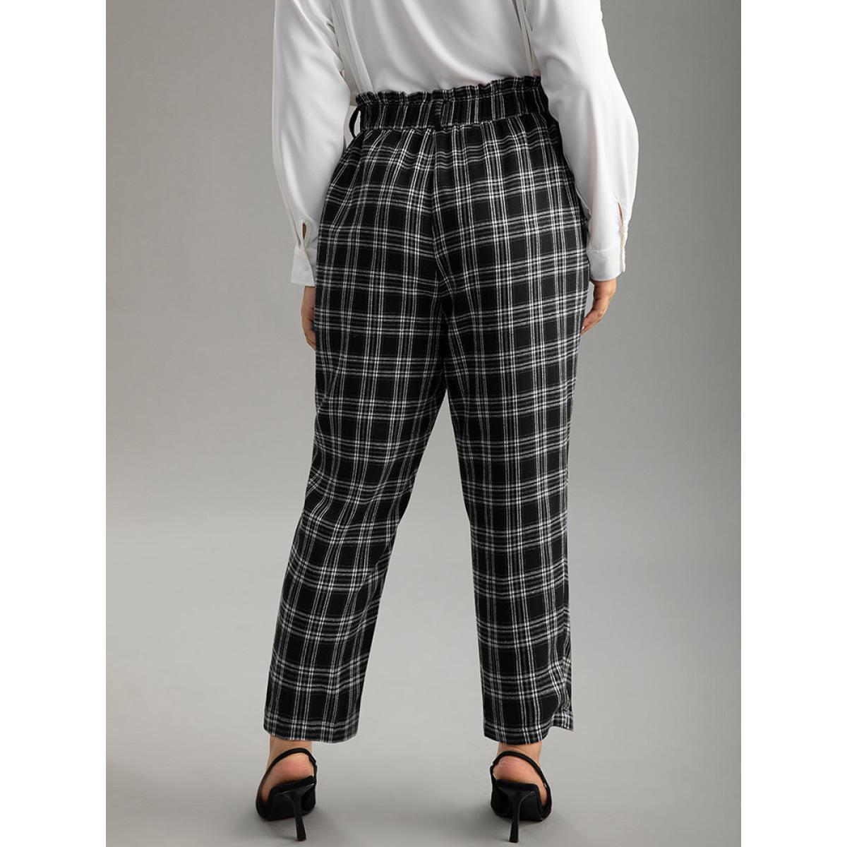 Plus Size Plaid Paperbag Waist Pocket Pants Women Black Office Bodycon High Rise Work Pants BloomChic 22-24/3X Product Image