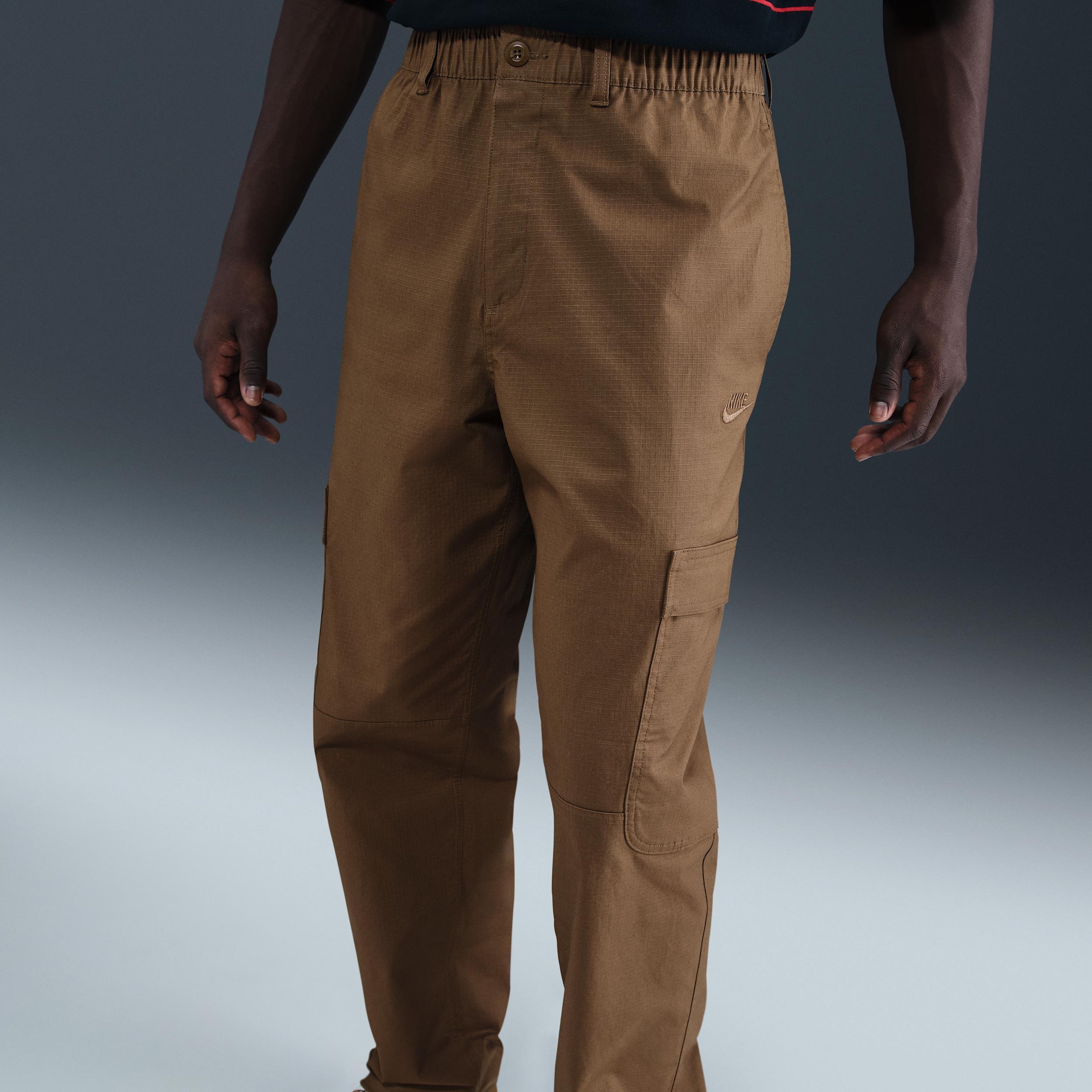 Nike Sportswear Club Men's Woven Cargo Pants Product Image