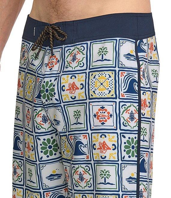 Quiksilver Surfsilk Pacifico Scallop 19#double; Outseam Board Shorts Product Image