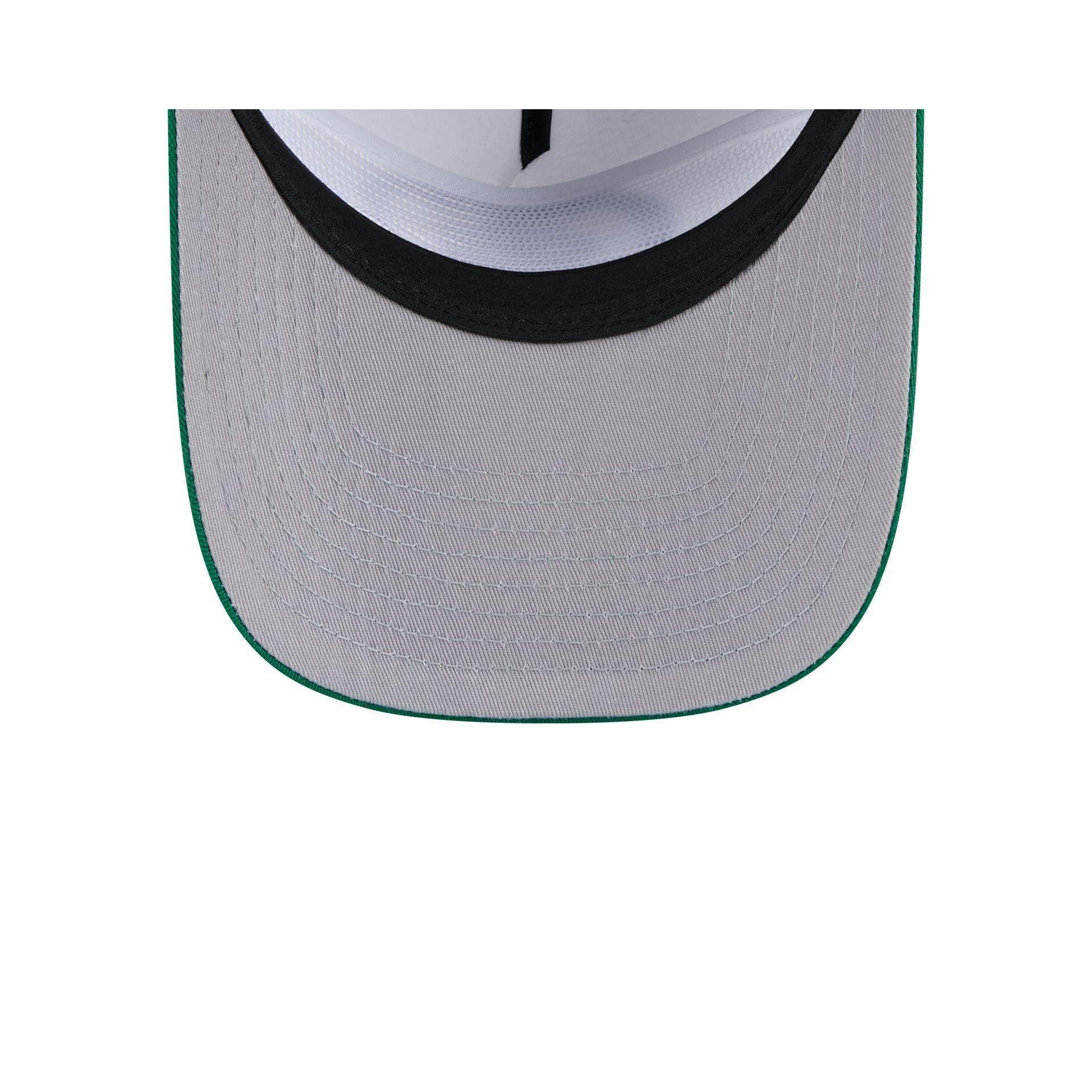 Vancouver Canucks NHL Pack Golfer Hat Male Product Image