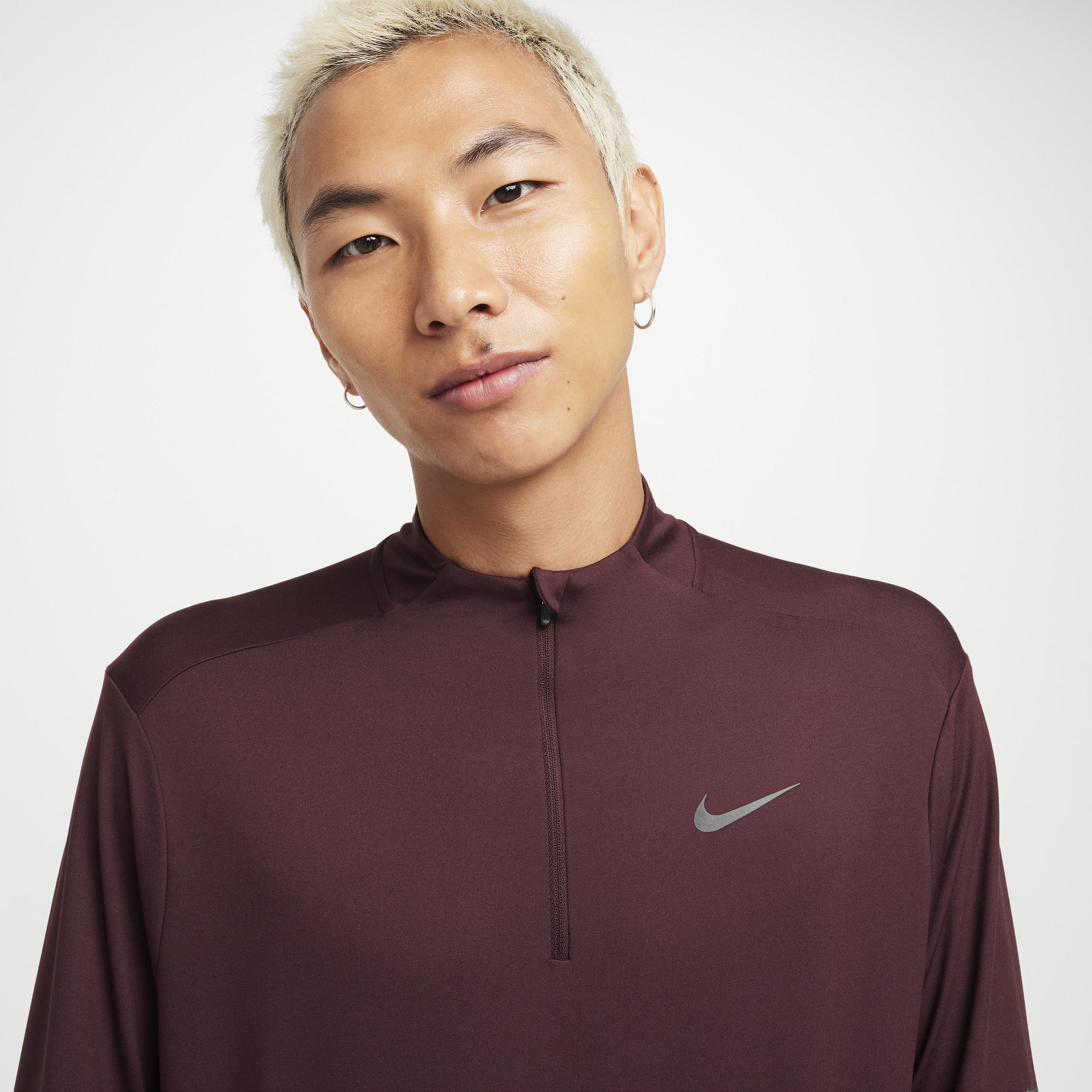Nike Men's Element Dri-FIT 1/2-Zip Running Top Product Image