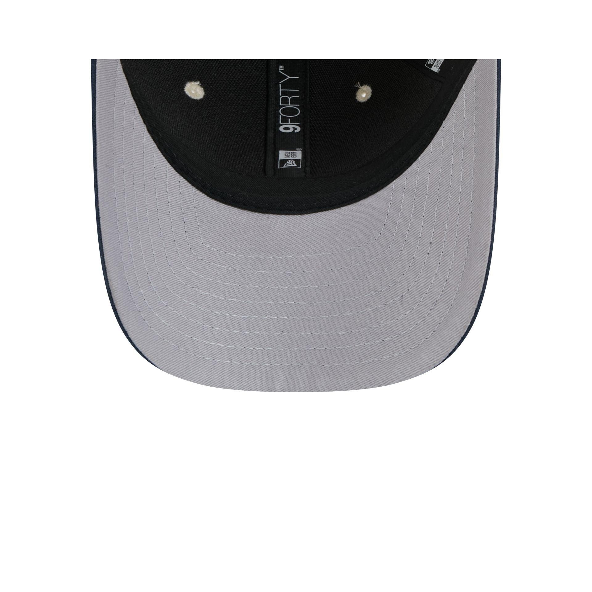 Atlanta Braves Linen 9FORTY M-Crown Snapback Hat Male Product Image
