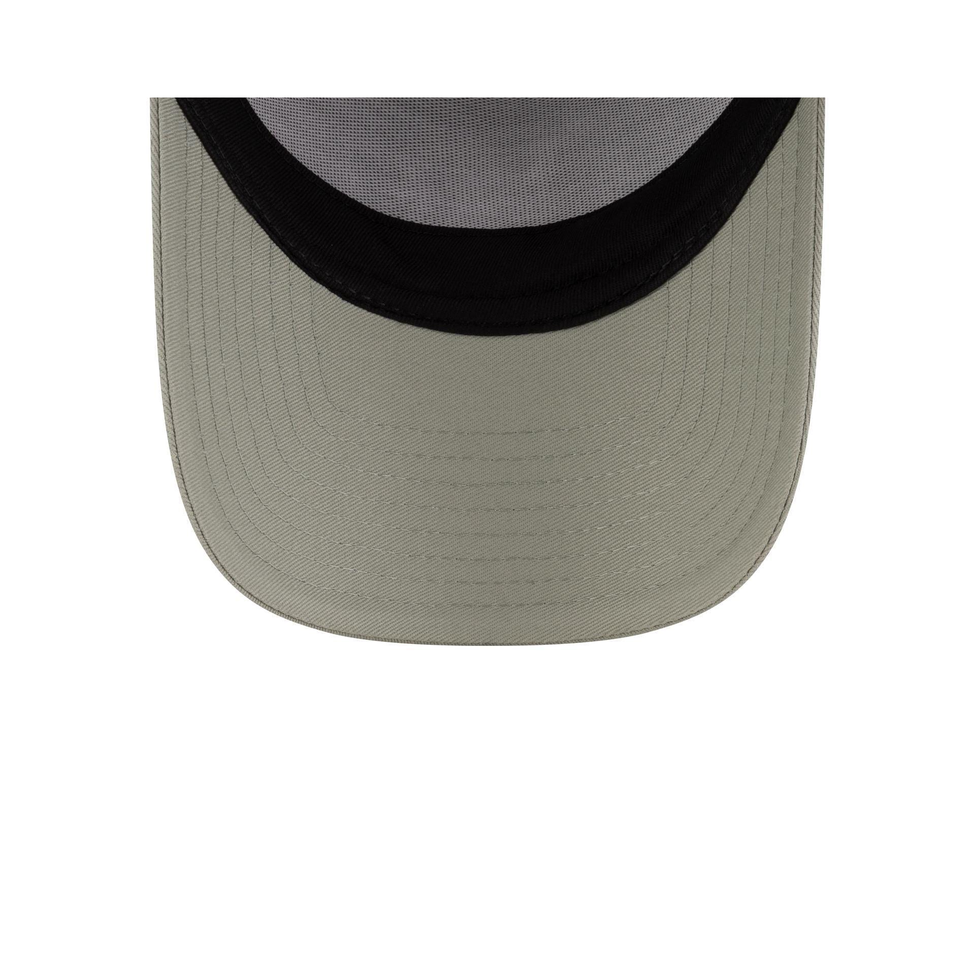 Chelsea FC Lion Crest Seasonal Mint 9FORTY A-Frame Snapback Hat Male Product Image