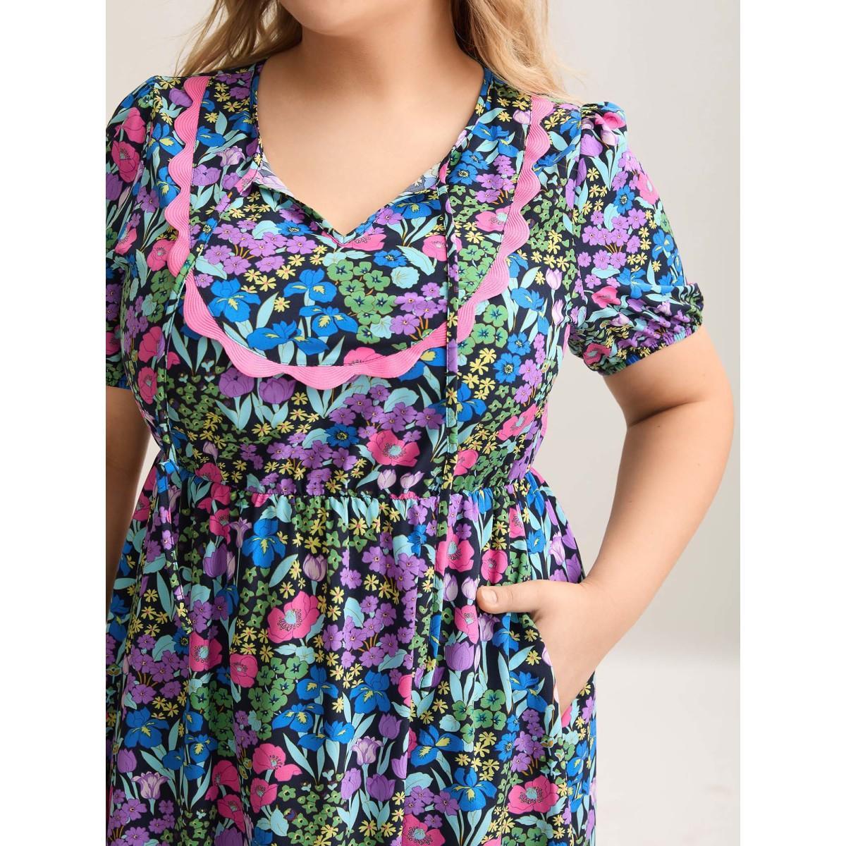 Plus Size Floral Contrast Webbing Neck Tie Midi Dress BlackFlower Women Elegant Woven ribbon&lace trim Flat collar with V-notch Short sleeve Curvy BloomChic 28/5X Product Image