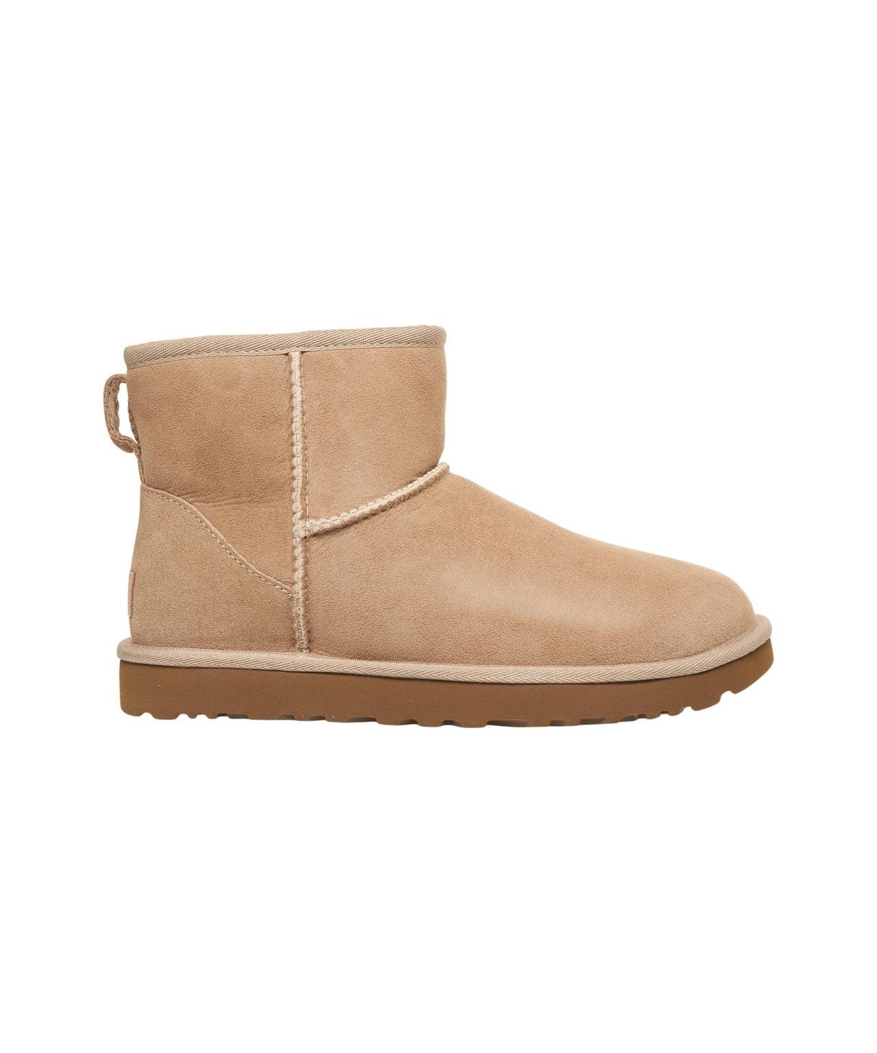 Boots 'Classic Mini' Product Image