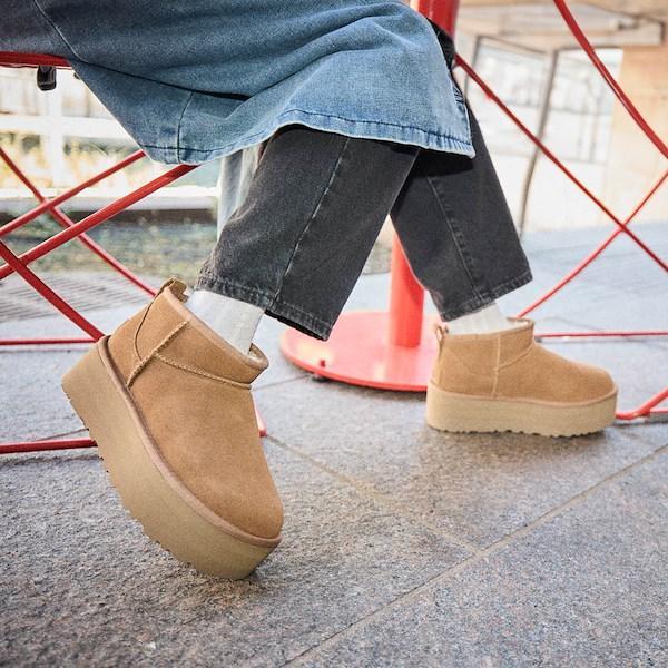 Ugg Womens Classic Ultra Mini Platform Boots Product Image