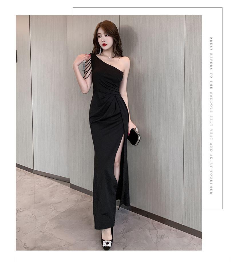 One-Shoulder Plain Caged Shirred Slit Bodycon Cocktail Dress Product Image