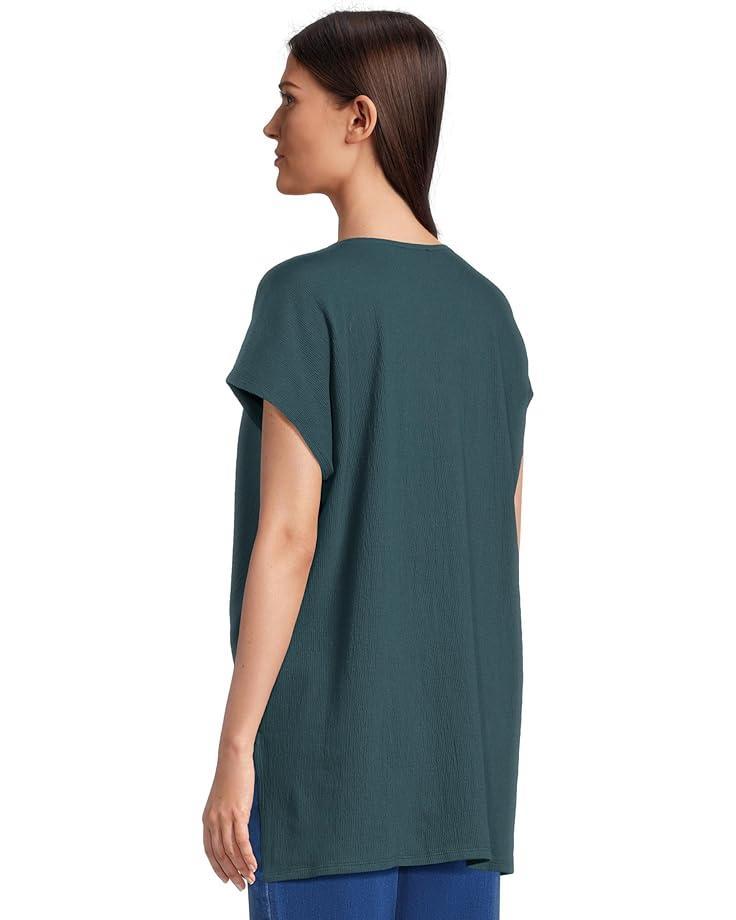 V-Neck Square Tee Product Image