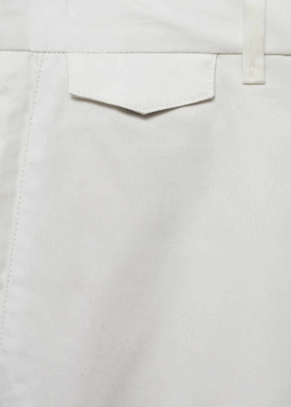 Slim fit cotton Bermuda shorts - Men | MANGO USA Product Image