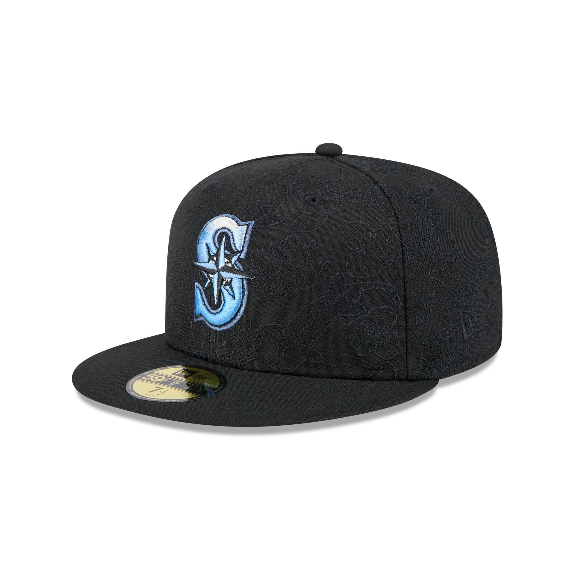 Tennessee Titans 2025 Sideline Hot Weather 59FIFTY Fitted Hat Male Product Image