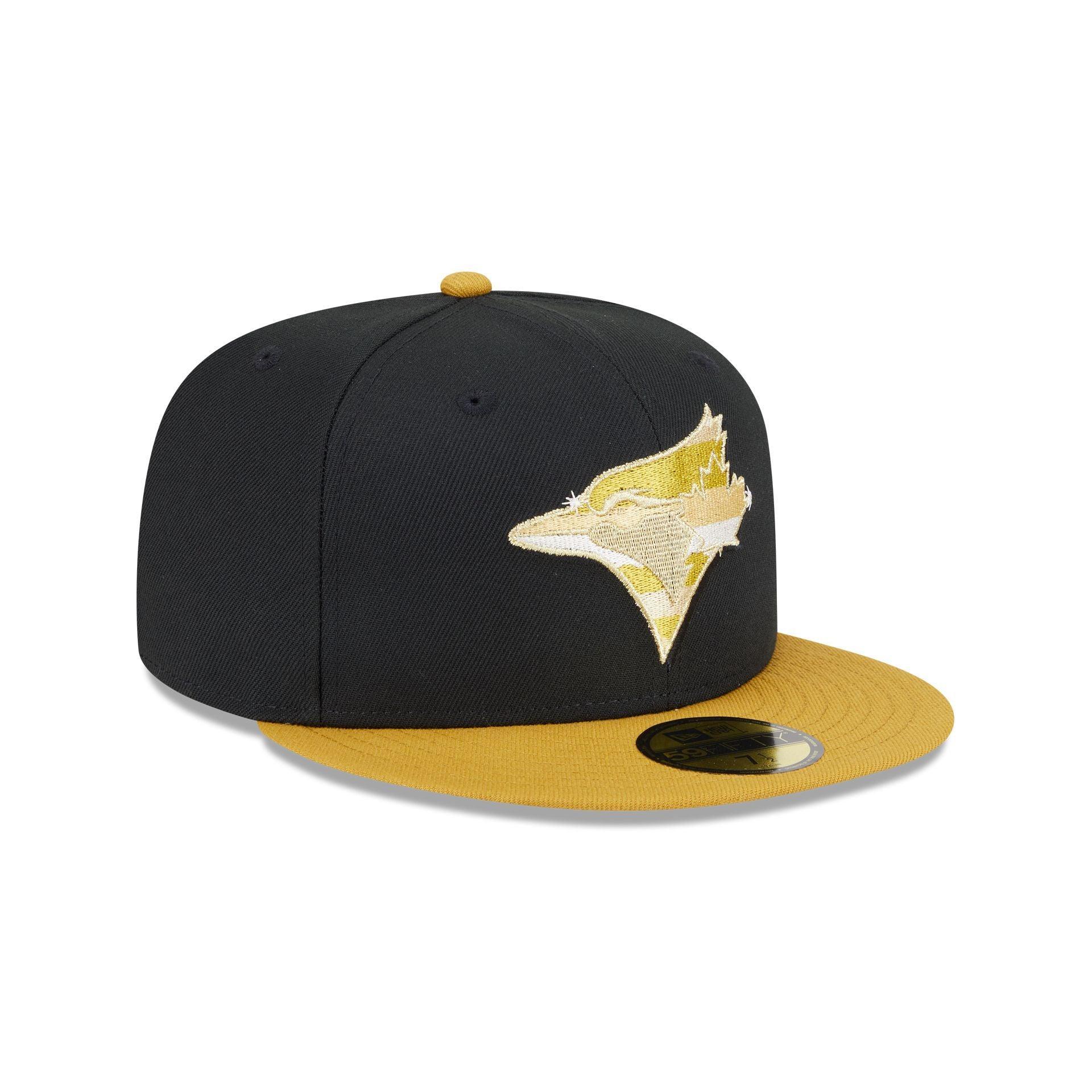 Boston Celtics Metallic Gold Logo 59FIFTY Fitted Hat Male Product Image