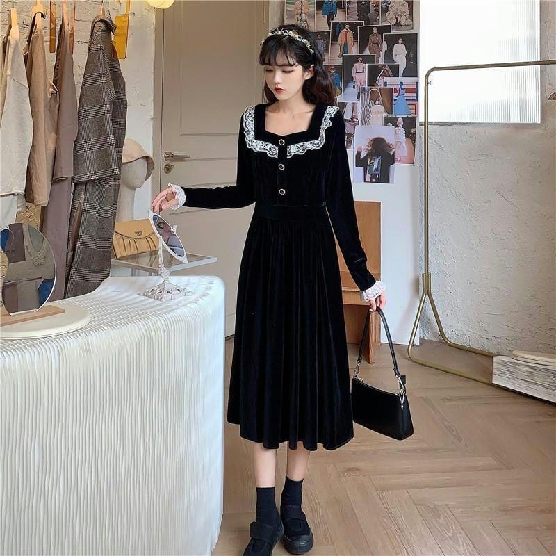 Long-Sleeve Square Neck Plain Lace Trim Midi A-Line Dress Product Image