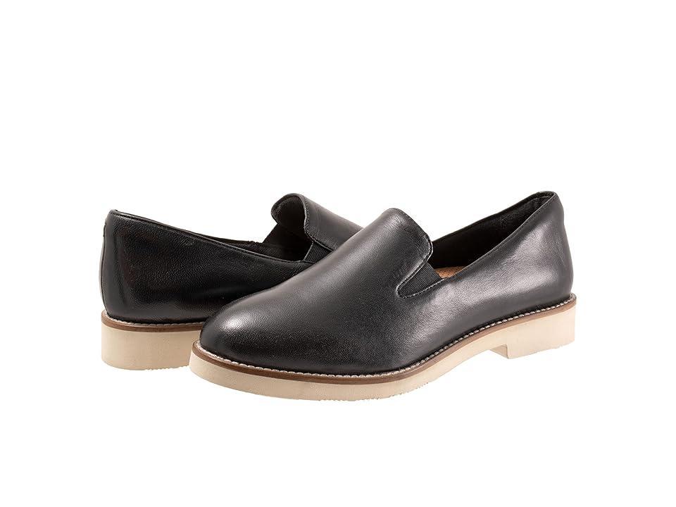 Trotters Royal Women's Flat Shoes Product Image