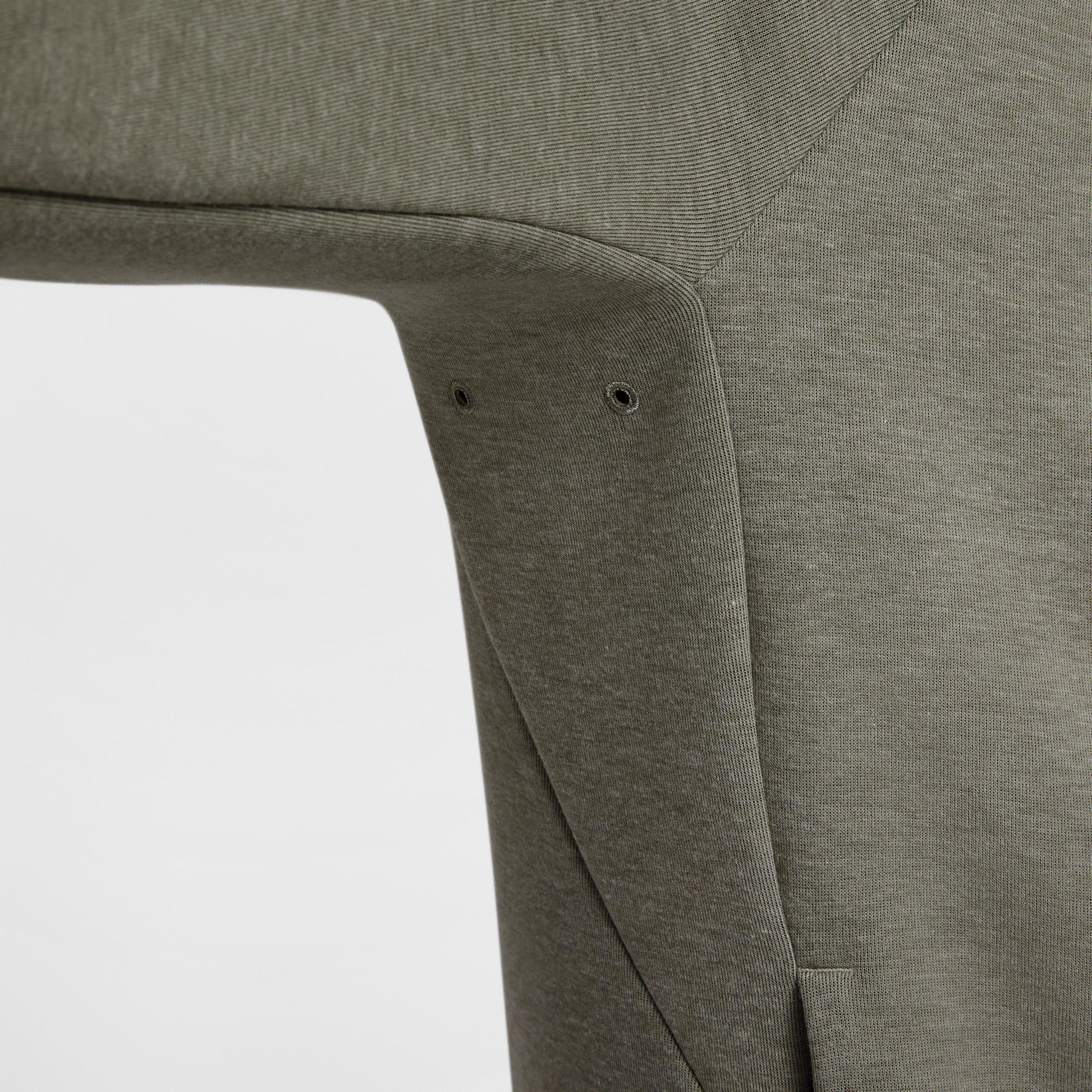 Nike Men's Primary Fleece Dri-FIT UV Performance Crew Product Image