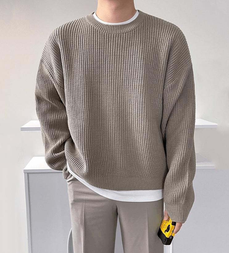 RT No. 6157 KNITTED PULLOVER ROUND NECK SWEATER Product Image