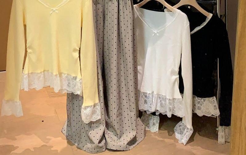 Long-Sleeve V-Neck Lace Trim Ribbed Knit Top Product Image