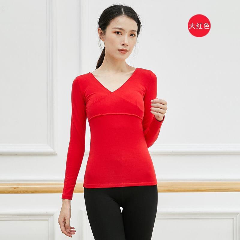 Long-Sleeve V-Neck Plain Dance T-Shirt Product Image