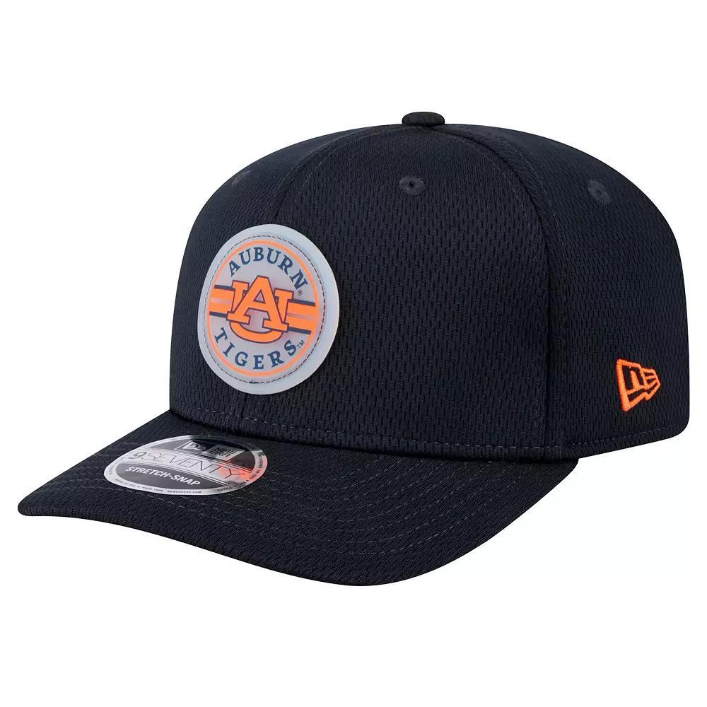 Men's New Era Navy Michigan Wolverines Patched 9SEVENTY Stretch-Snap Adjustable Hat, Blue Product Image