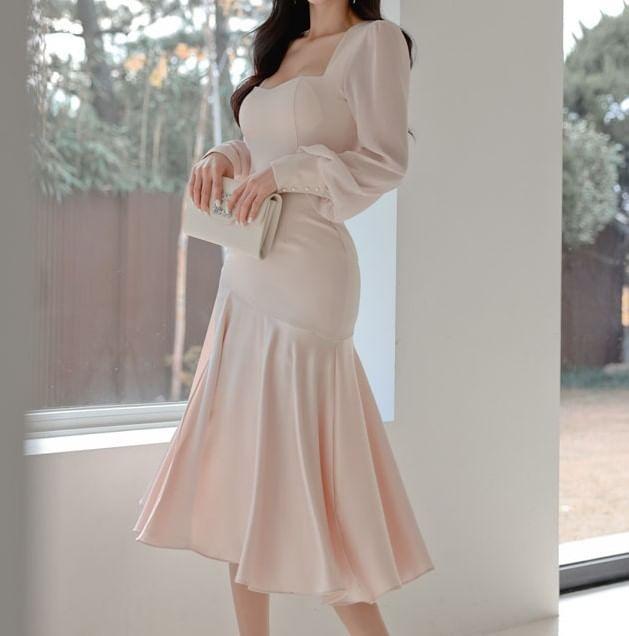 Long-Sleeve Plain Asymmetrical Midi Mermaid Dress Product Image