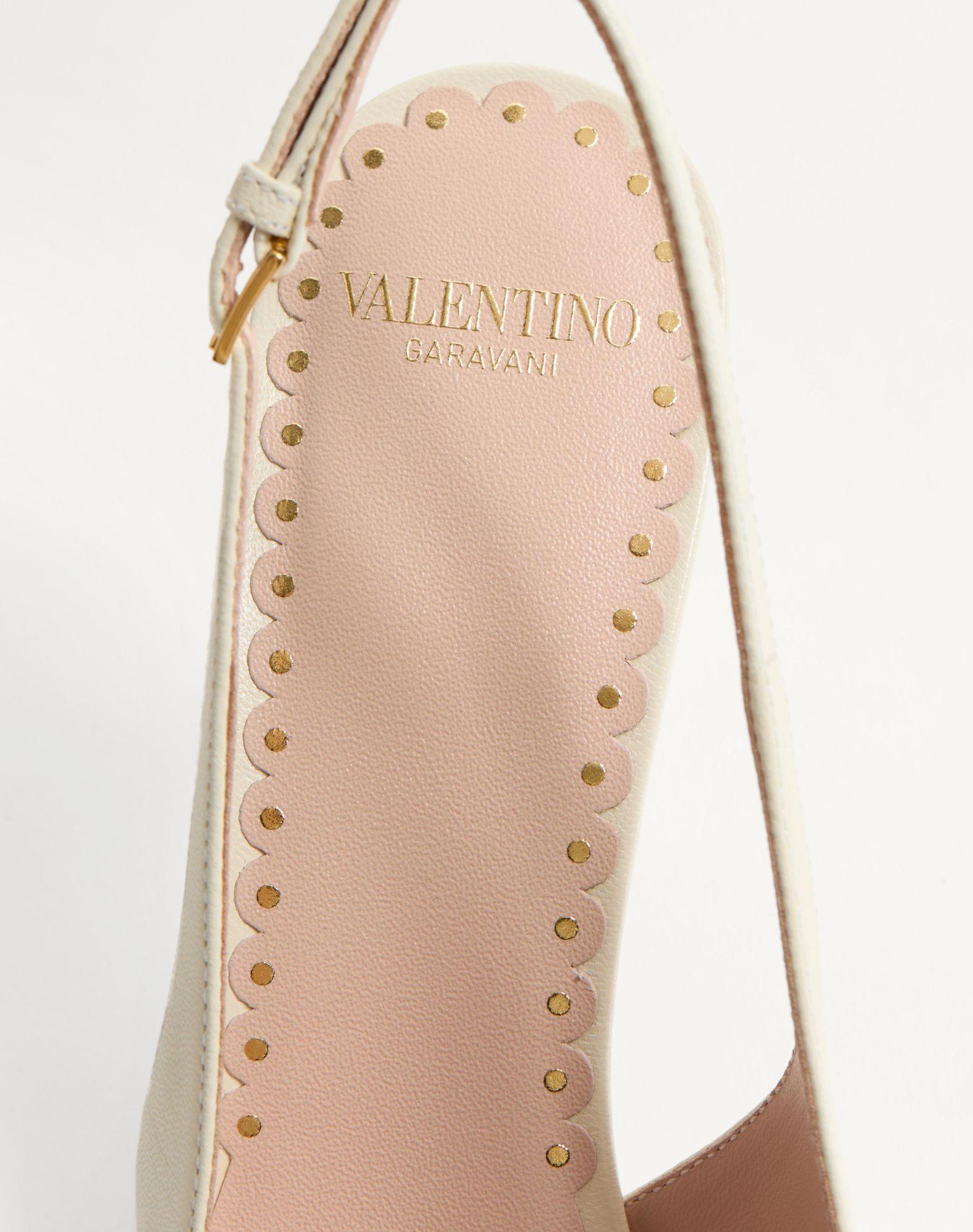 Bepointy Slingback Pump In Patent Leather And Kidskin 80Mm Product Image
