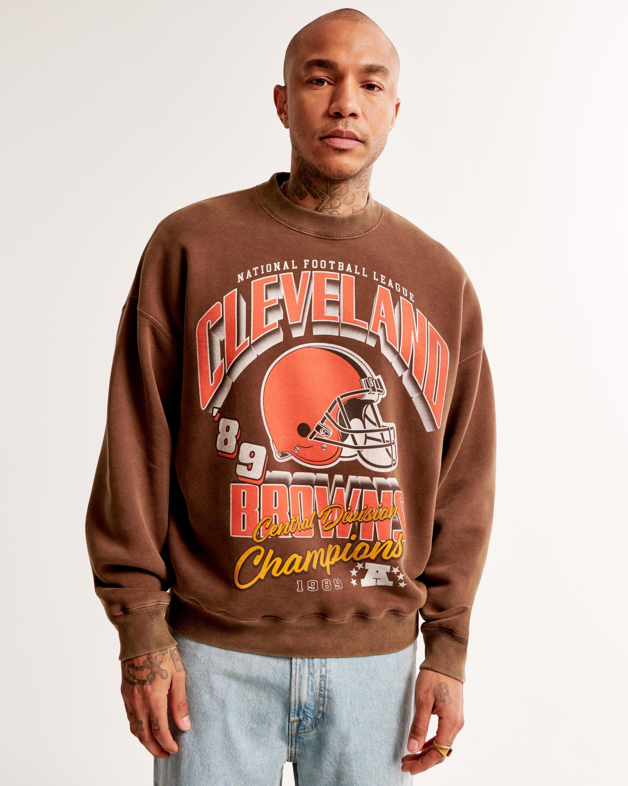 Minnesota Vikings Graphic Crew Sweatshirt Product Image