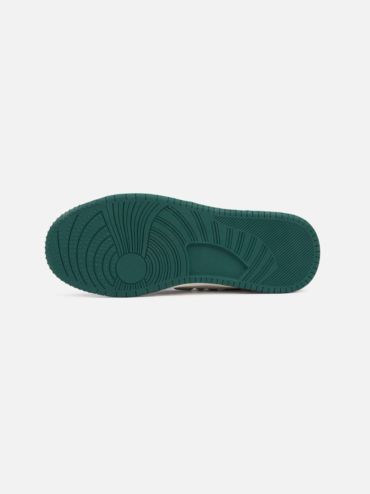 StarryClimb Dissolving Sole Patchwork Skate Shoes Product Image