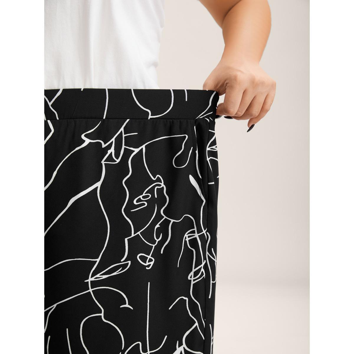 Plus Size Abstract Print Flowy Wide-Leg Pants Women Black Elegant Wide Leg Mid Rise Everyday-Elegant Pants BloomChic 28/5X Product Image