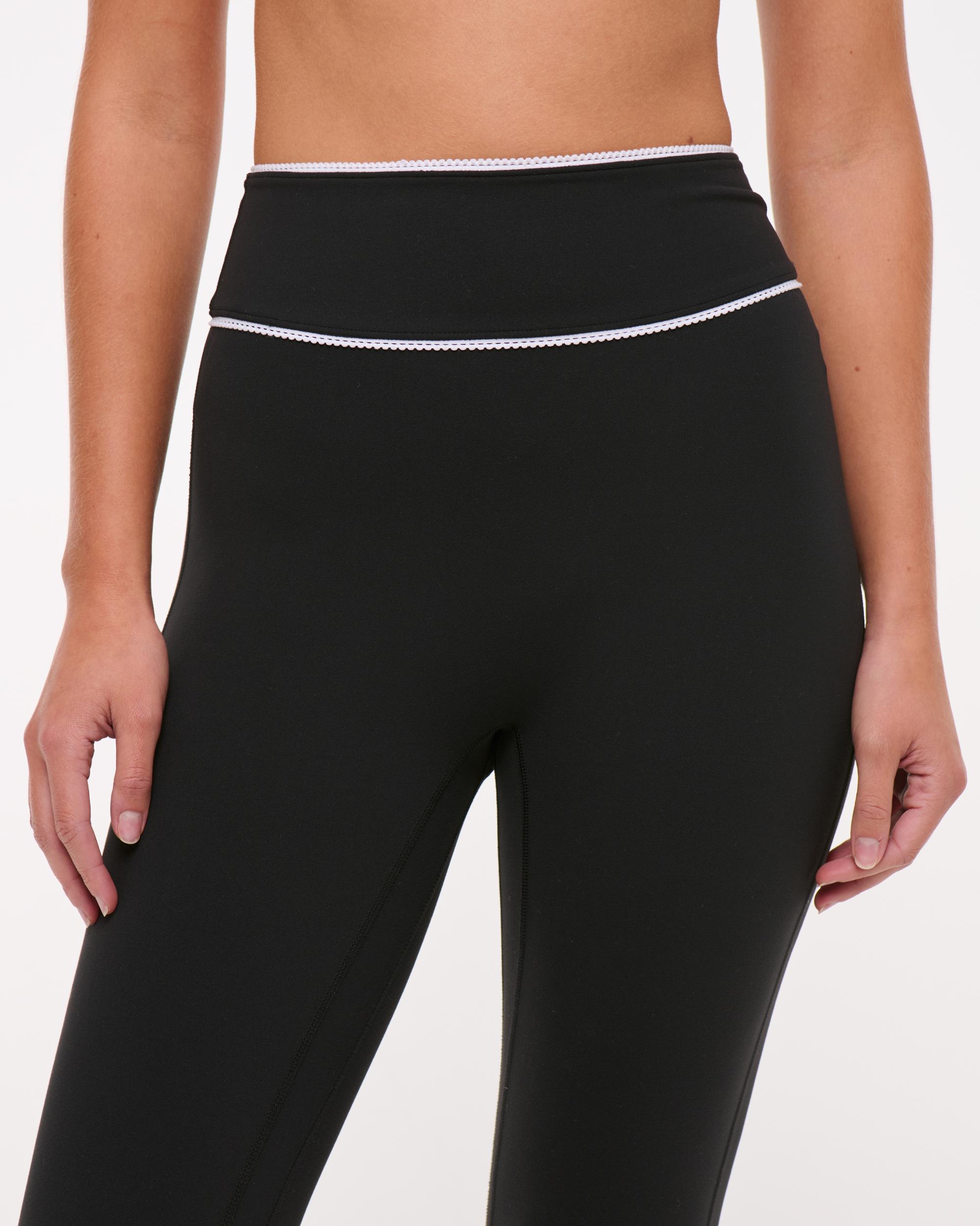 PUMA x Reigning Champ T7 Pant Male Product Image