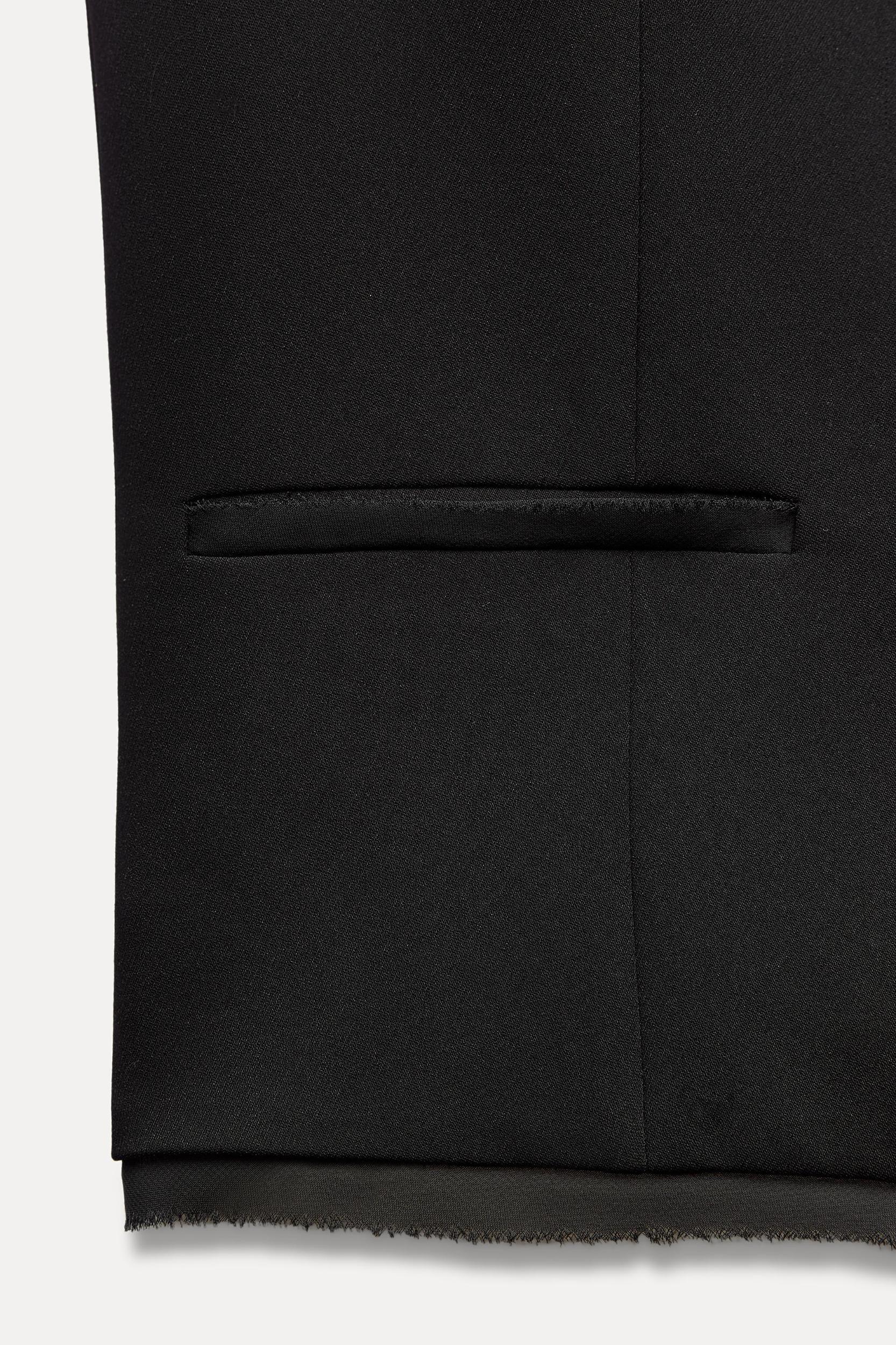 TONAL TRIM VEST Product Image