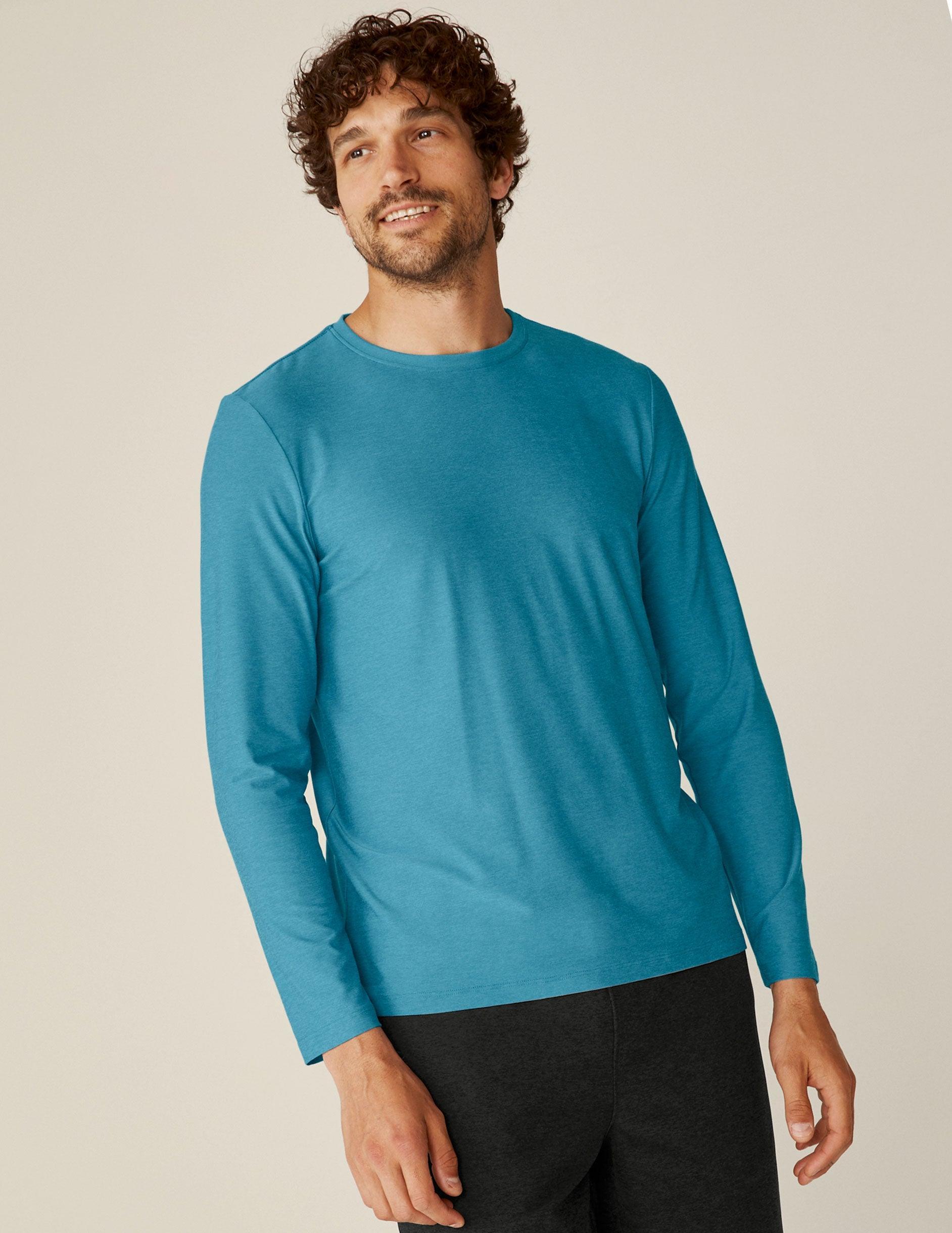 Always Beyond Men's Long Sleeve Crew 2.0 Male Product Image