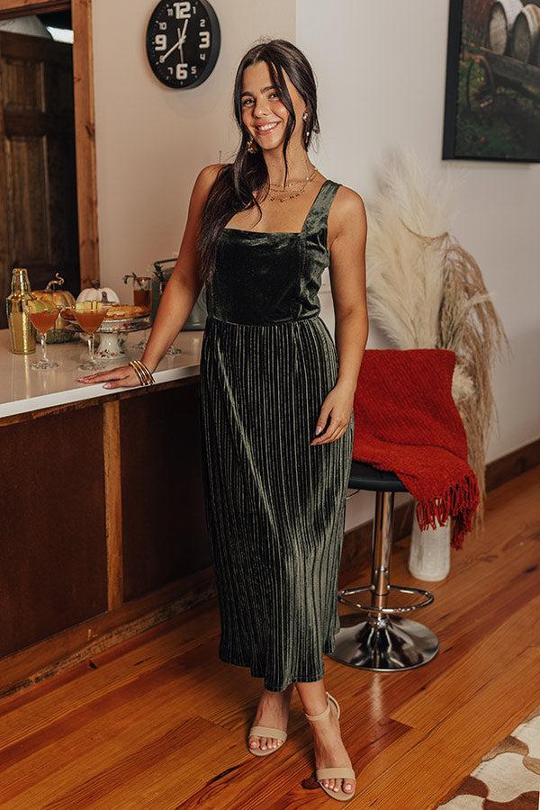 Red Wine Sipping Velvet Midi Product Image