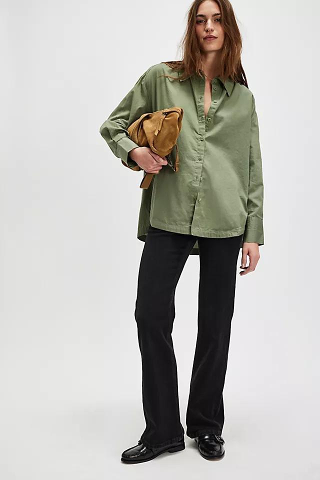 Lee Solid Buttondown Product Image