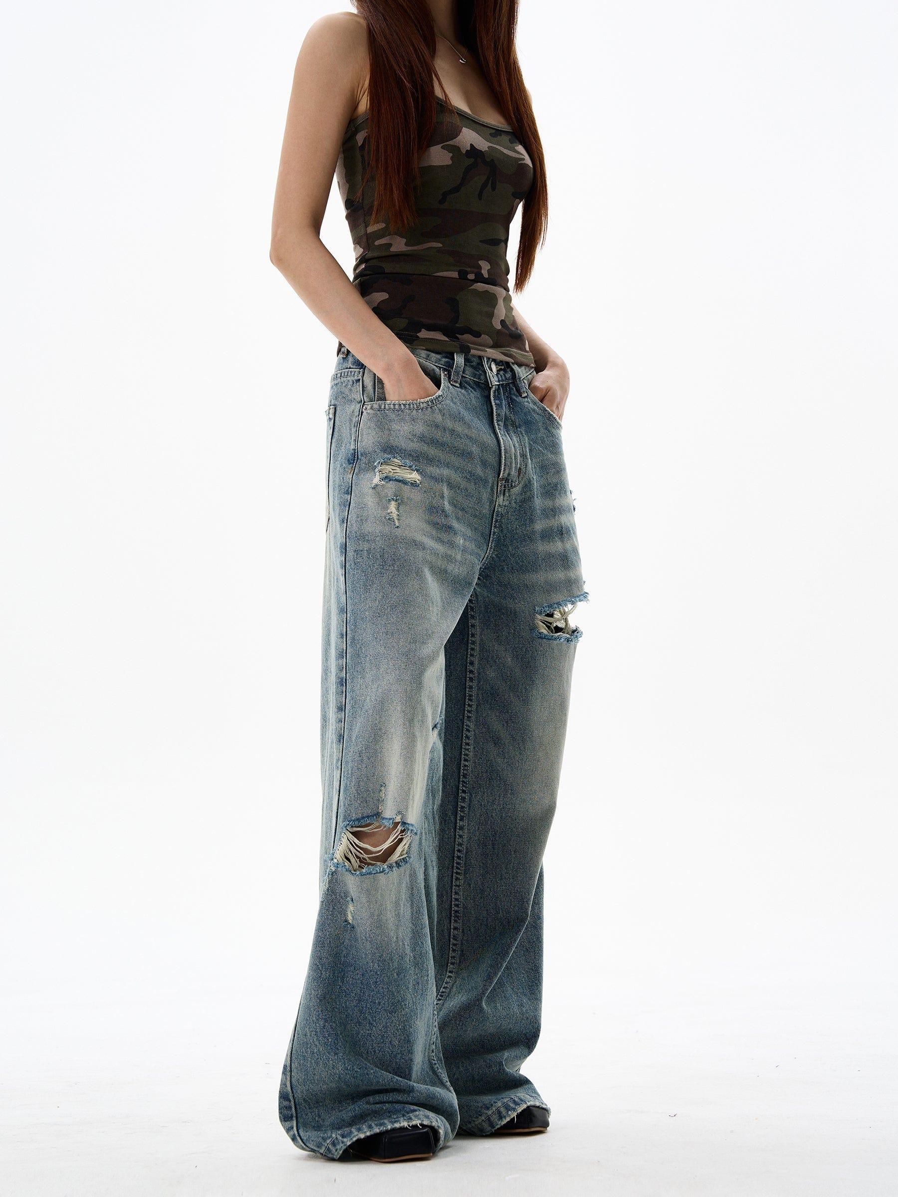 RT No. 12687 DISTRESSED BLUE DENIM STRAIGHT JEANS Product Image