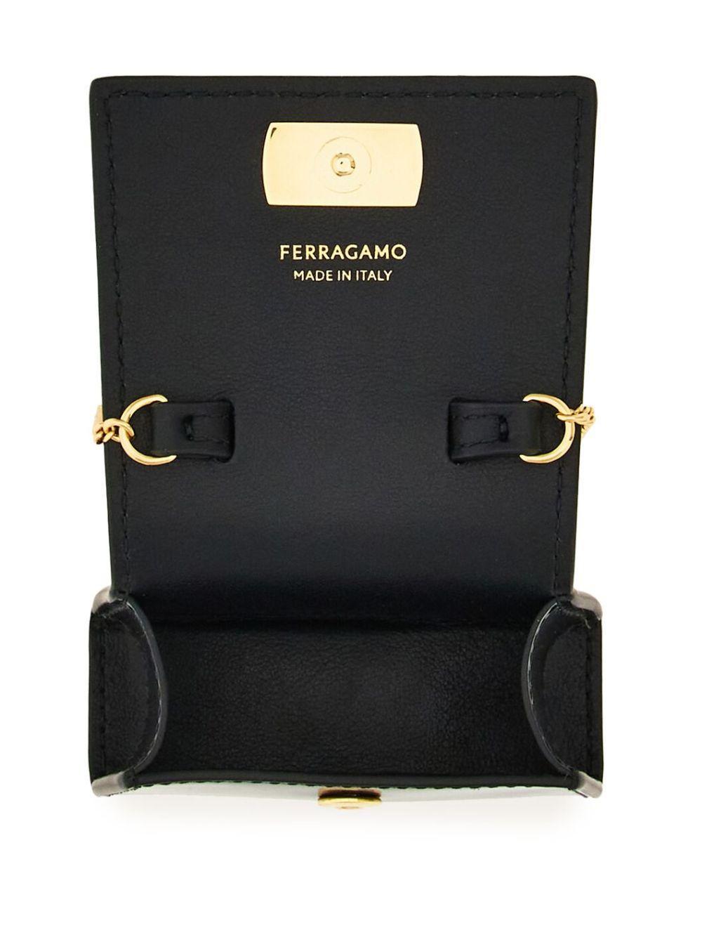 Airpod Pro leather case Product Image