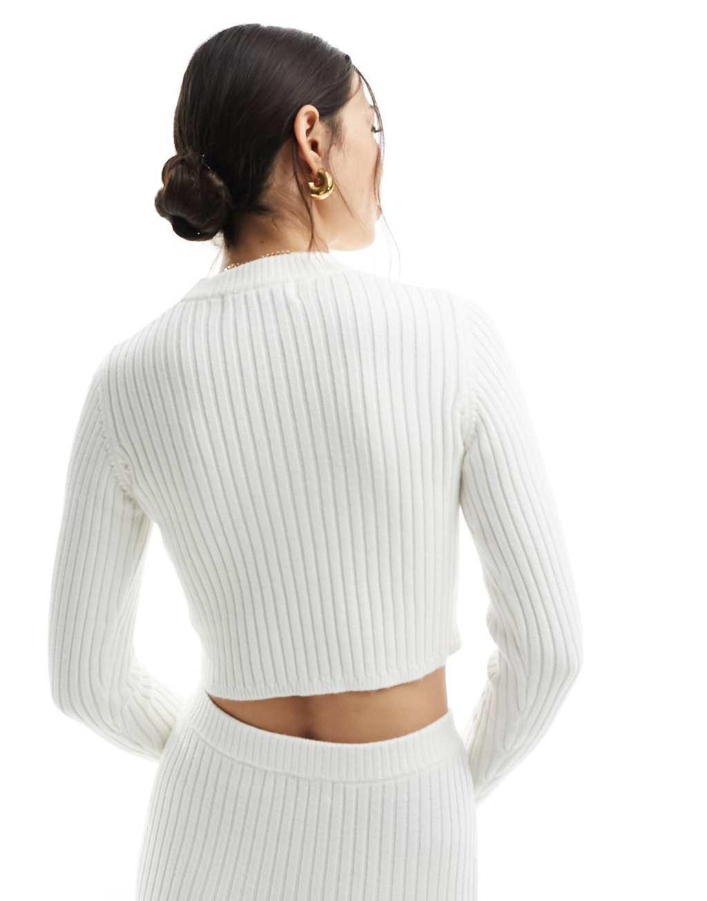 Bershka ribbed knit crew neck sweater Product Image