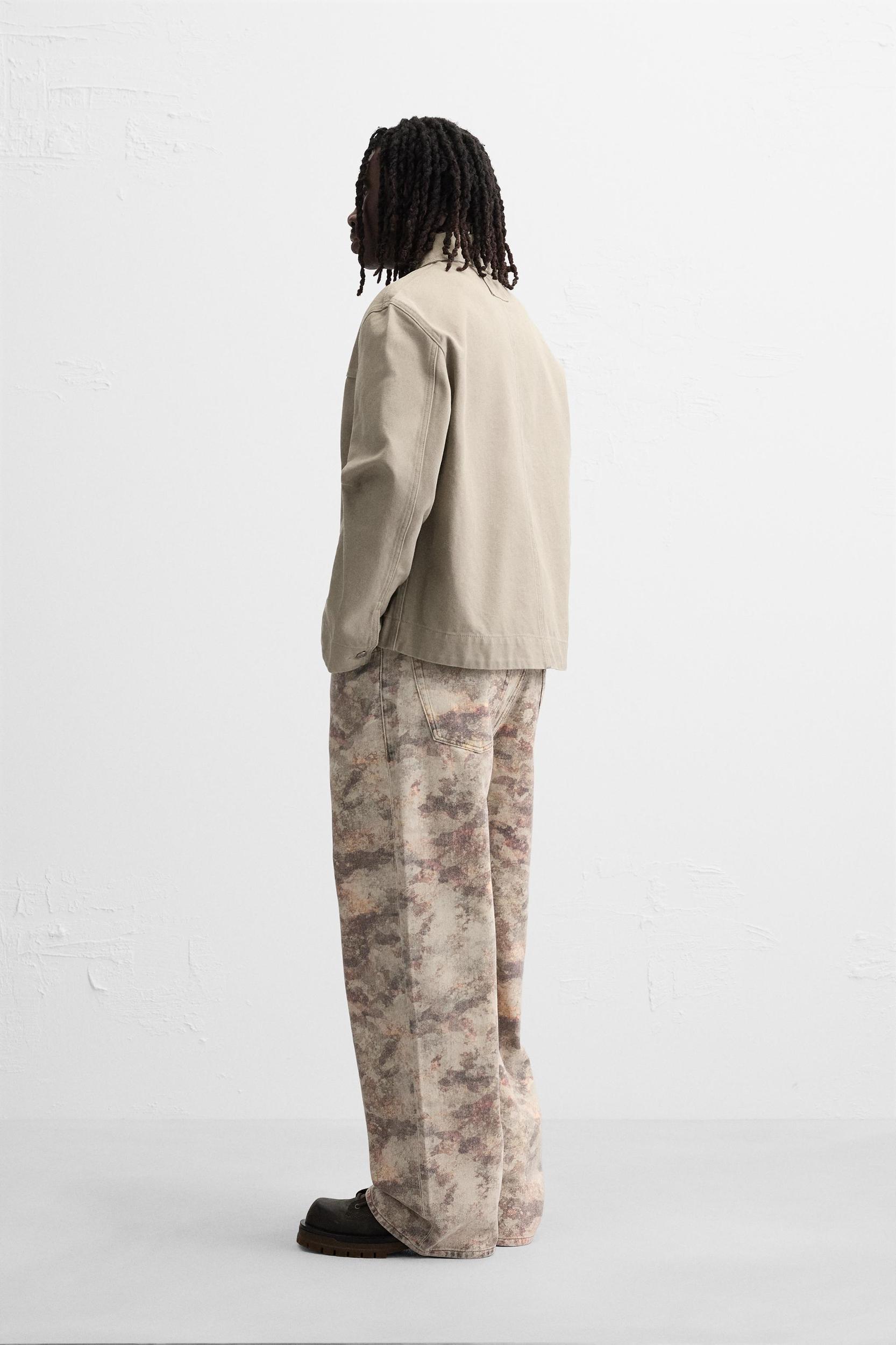 CONTRAST PRINT PANTS Product Image