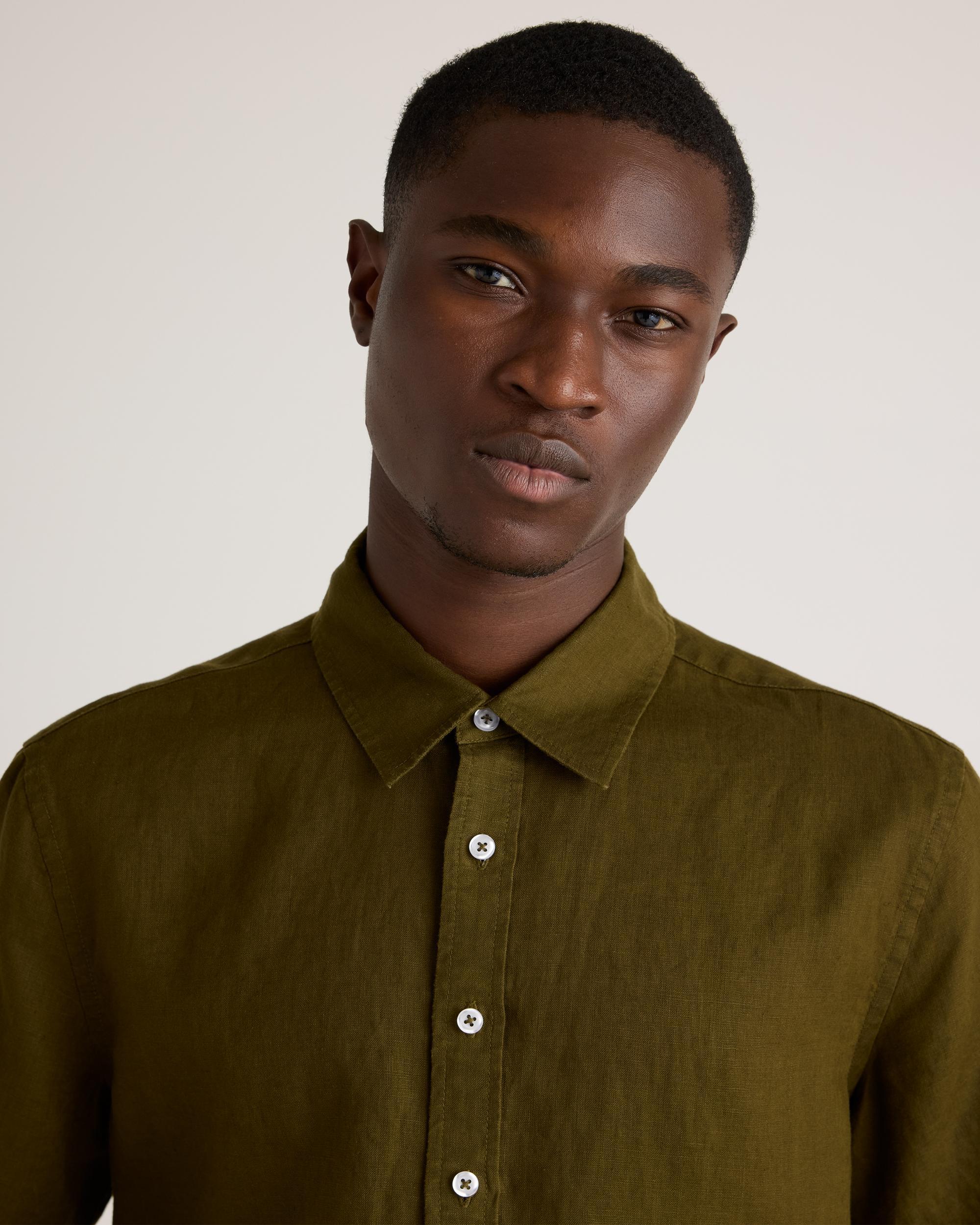 Quince | Men's 100% European Linen Relaxed Short Sleeve Shirt Product Image