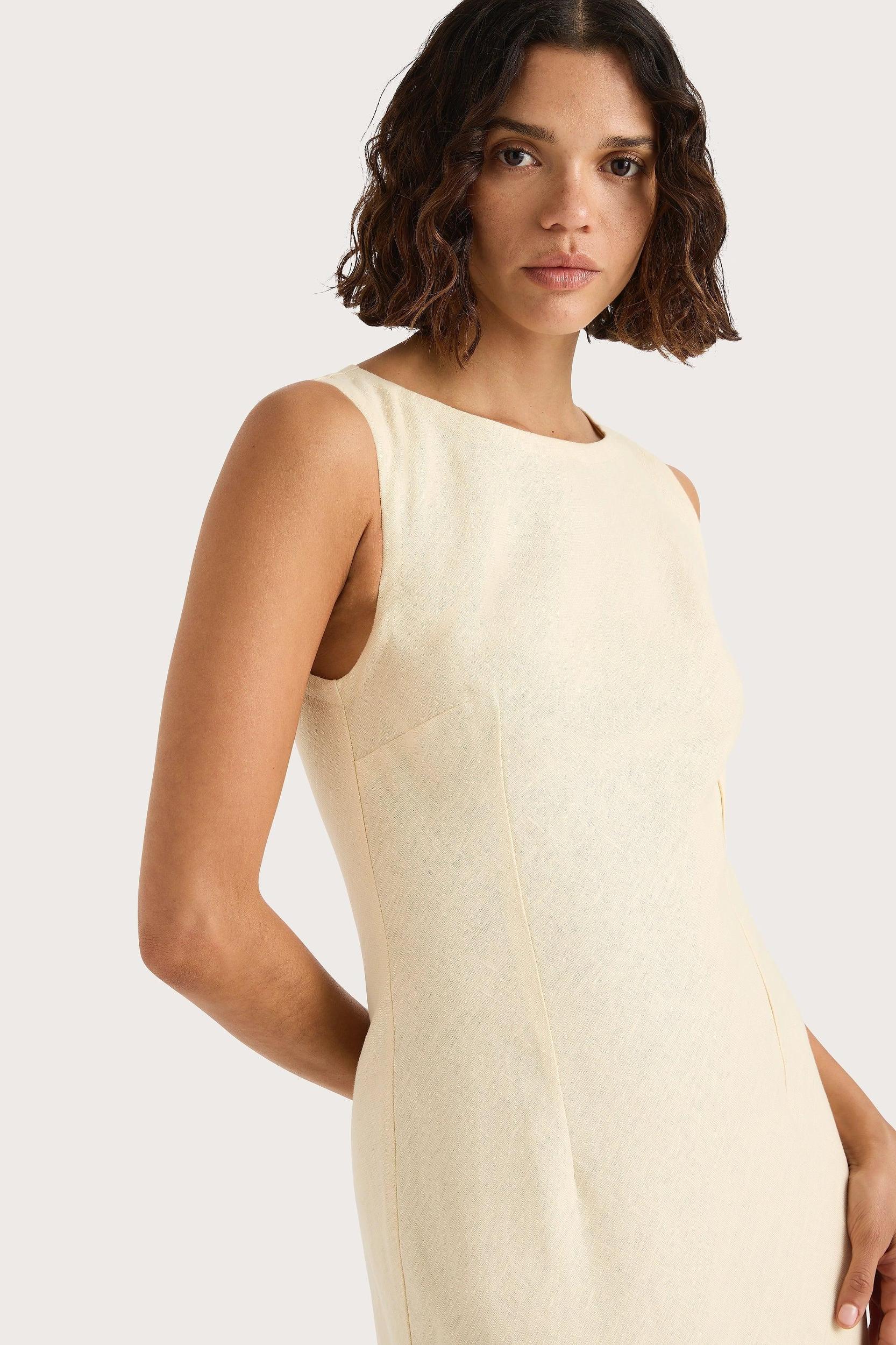 Lydie Maxi Dress Butter Product Image