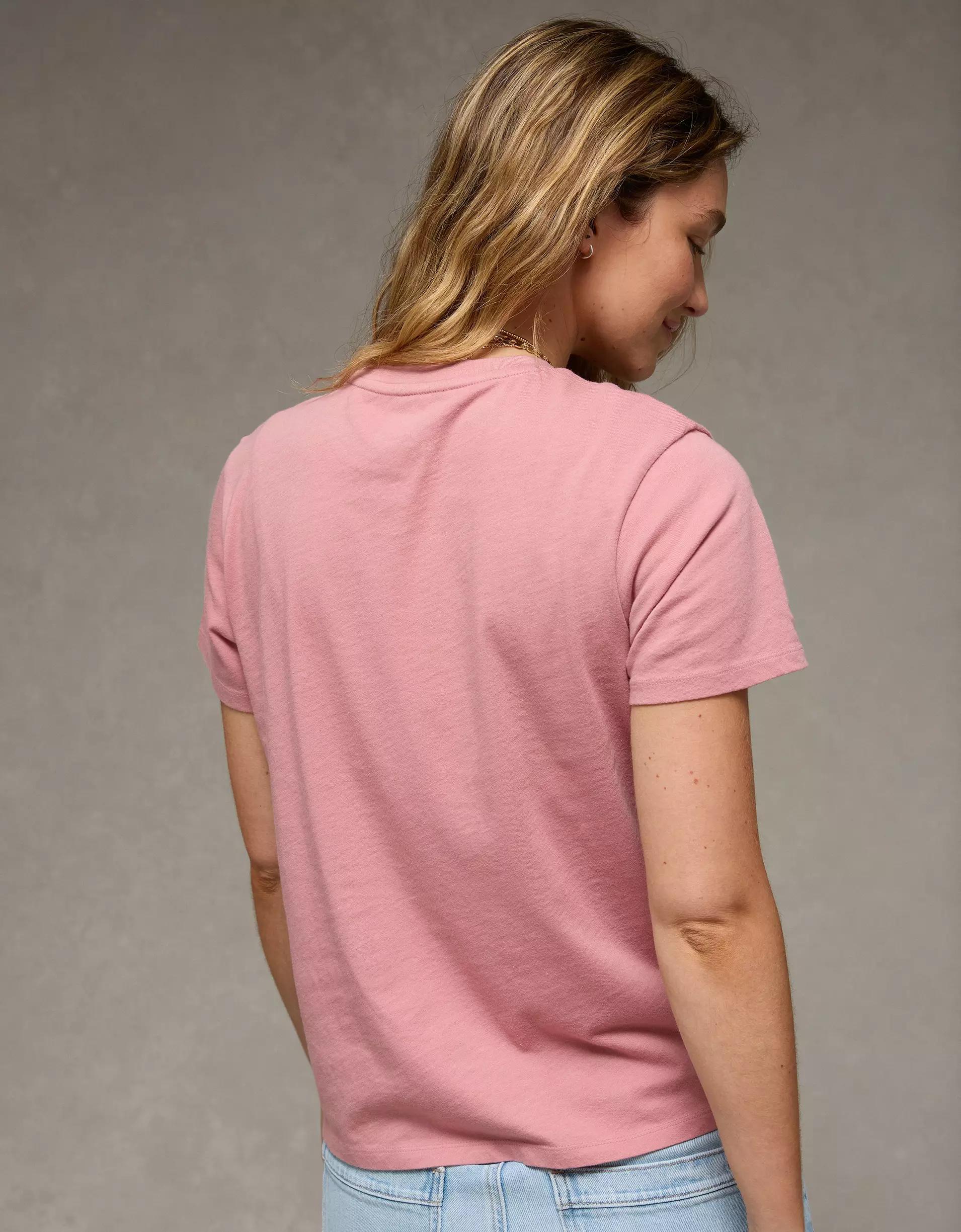 AE Classic T-Shirt Product Image
