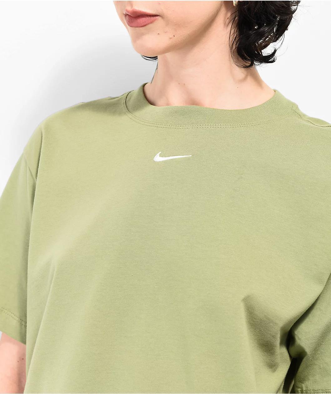 Nike Sportswear Essential Green T-Shirt Product Image