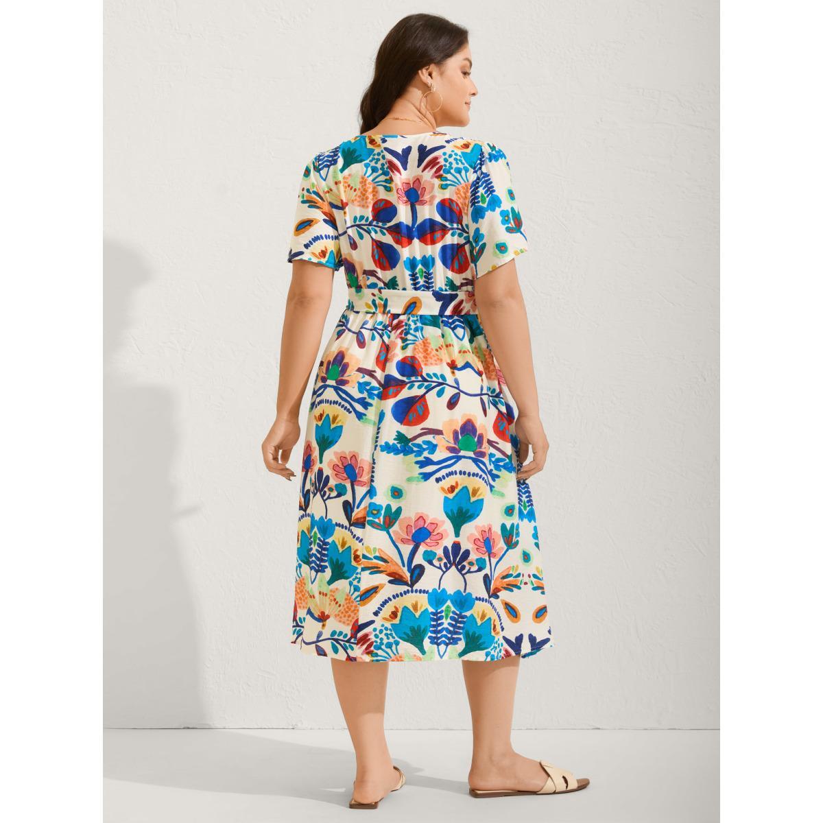 Plus Size Blooming Florals V-Neck Pockets Maxi Dress Multicolor Women V-neck Short sleeve Curvy BloomChic 26/4X Product Image