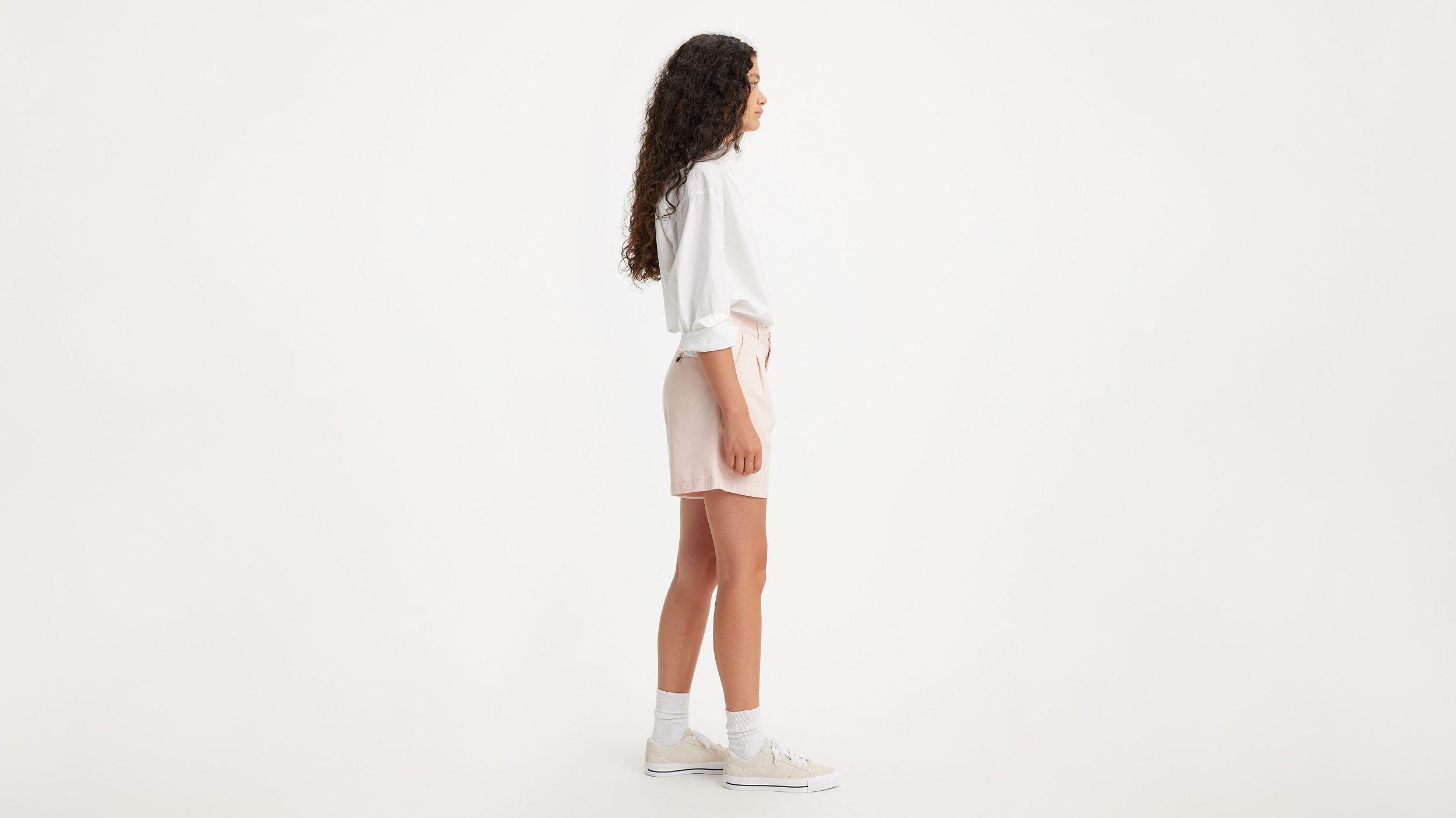 Pleated Women's Trouser Shorts Product Image