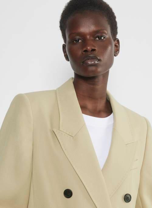 the constant™ coat Product Image
