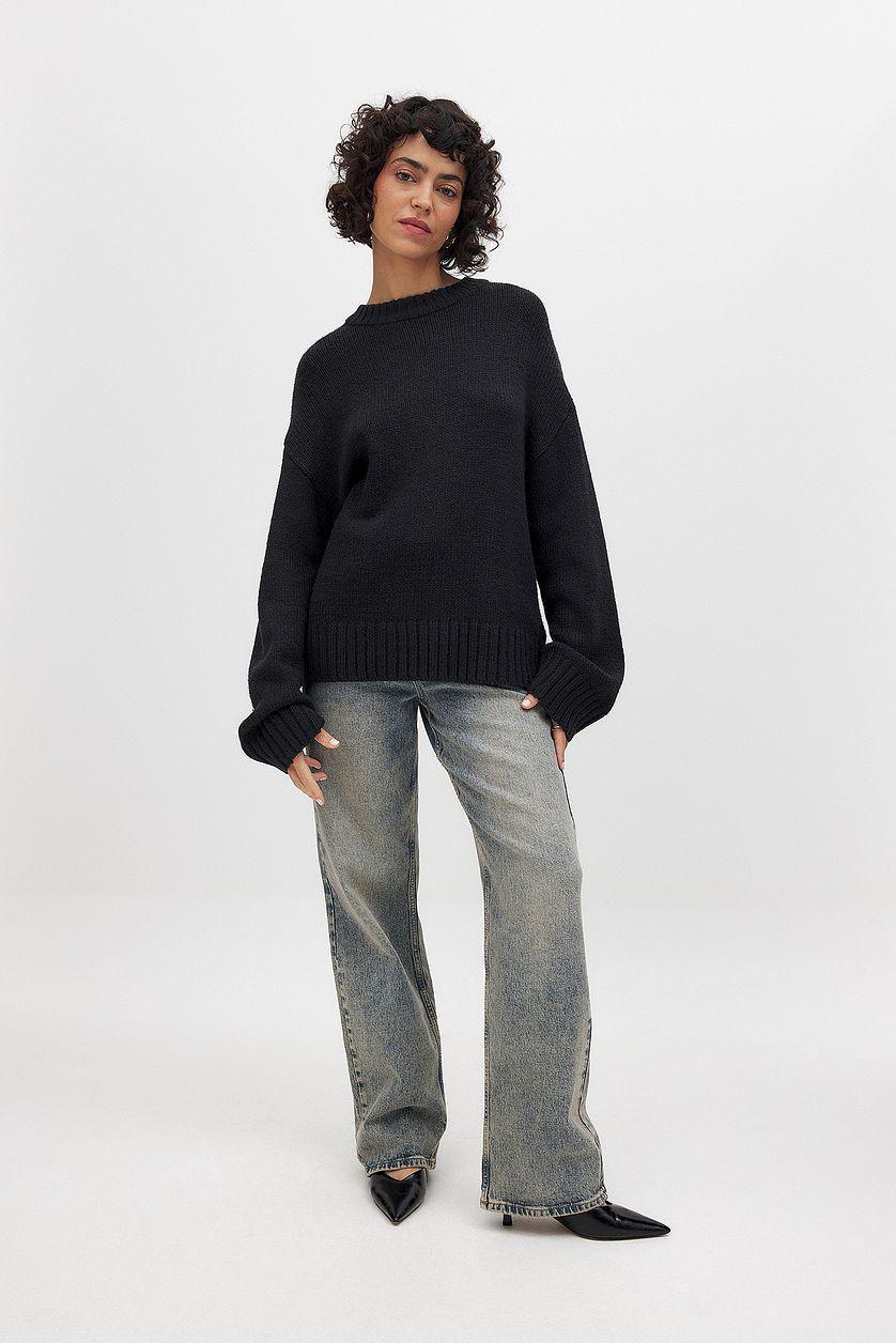 Round Neck Knitted Sweater Blue Product Image