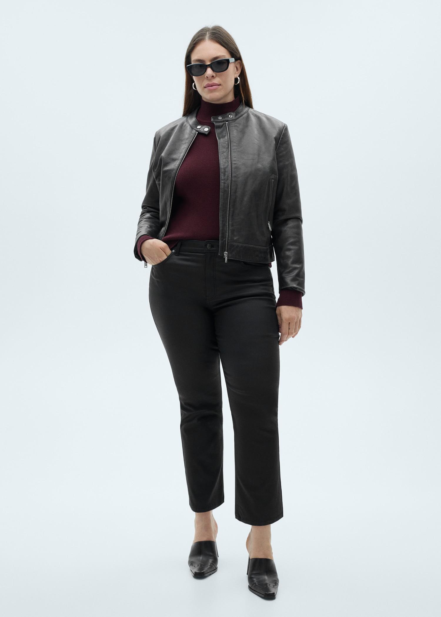 Sienna waxed flared cropped jeans - Women | MANGO USA Product Image