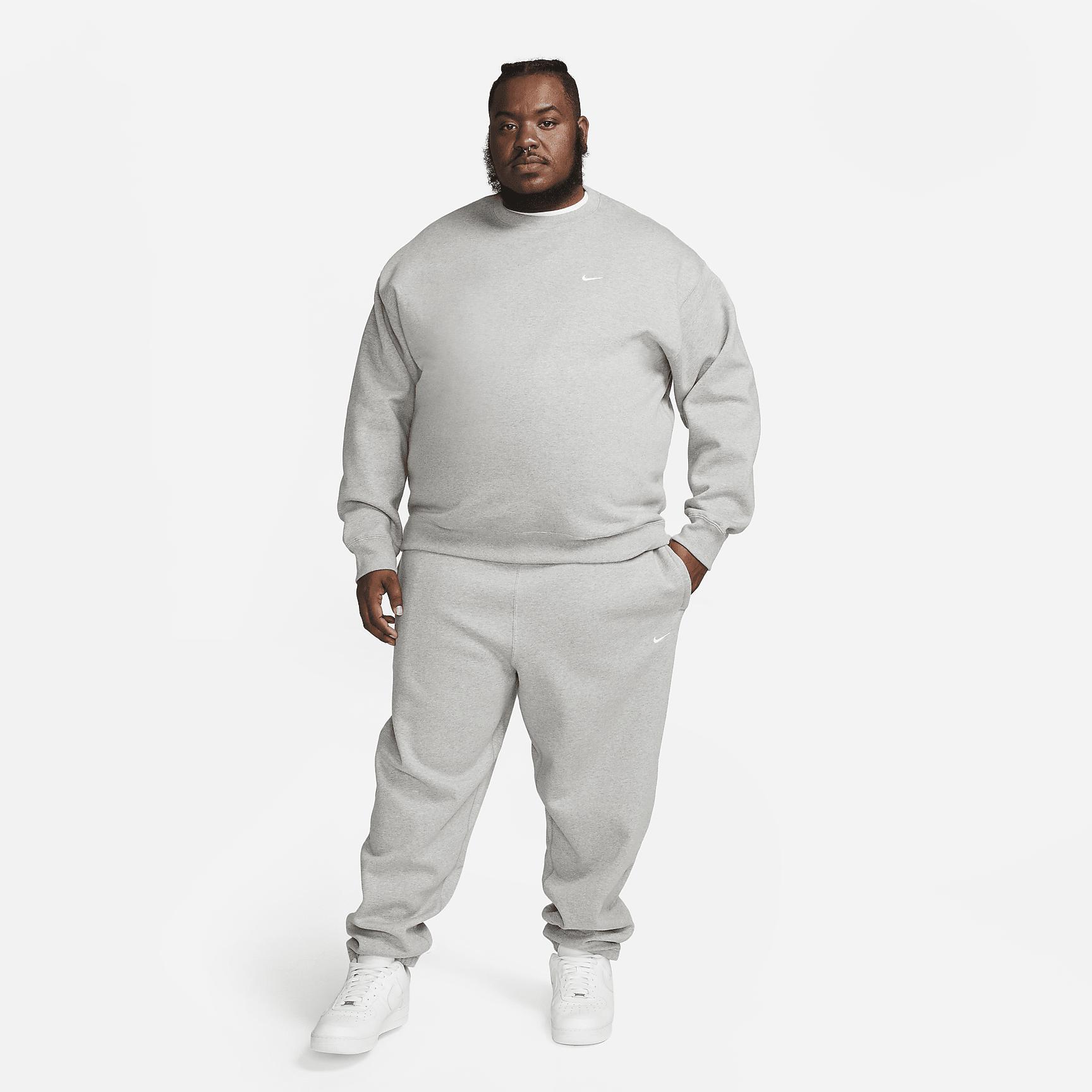 Nike Men's Solo Swoosh Fleece Pants Product Image