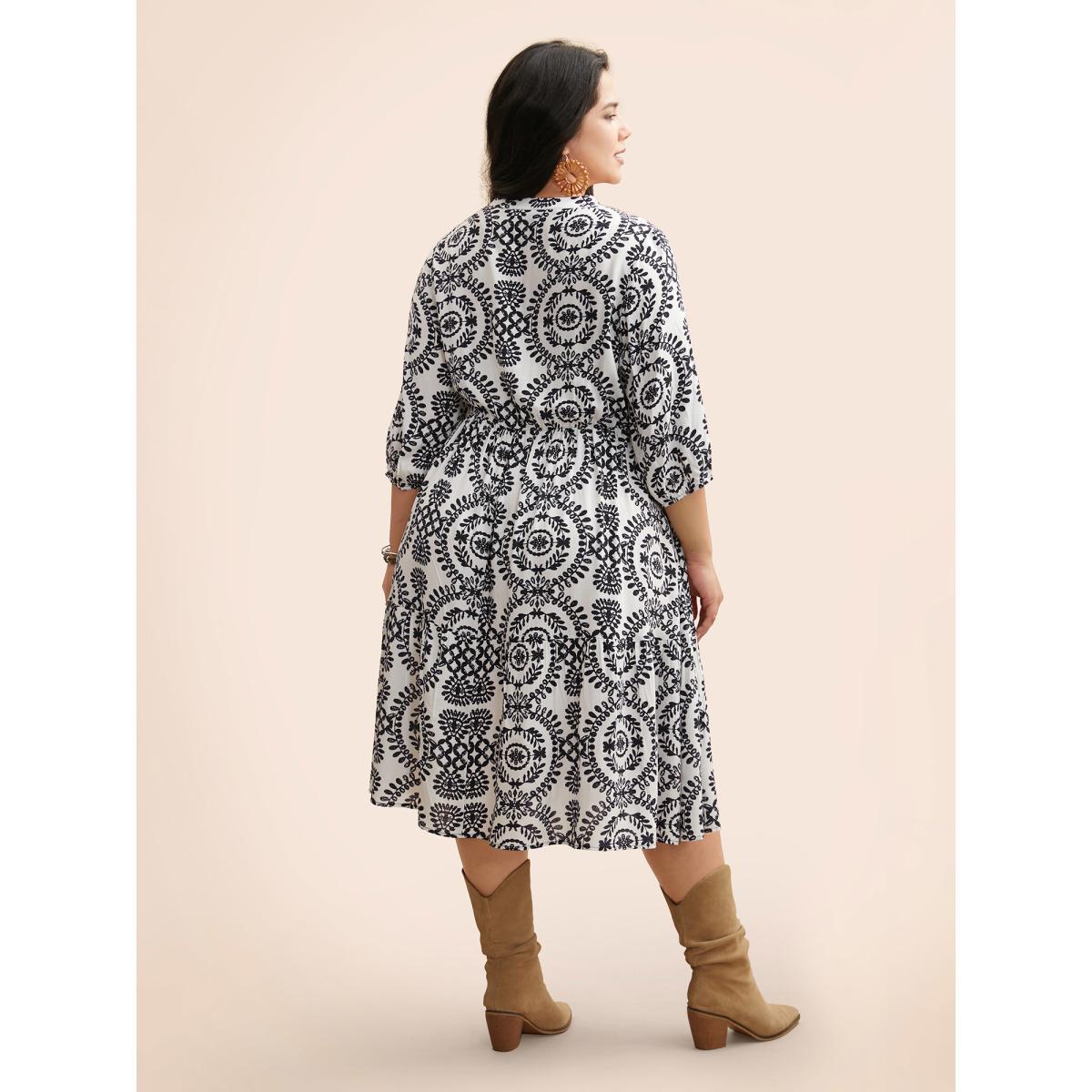 Plus Size Damask Print Tie Knot Puff Sleeve Dress Midnight Women Resort Tie knot V-neck Elbow-length sleeve Curvy BloomChic 14-16/1X Product Image