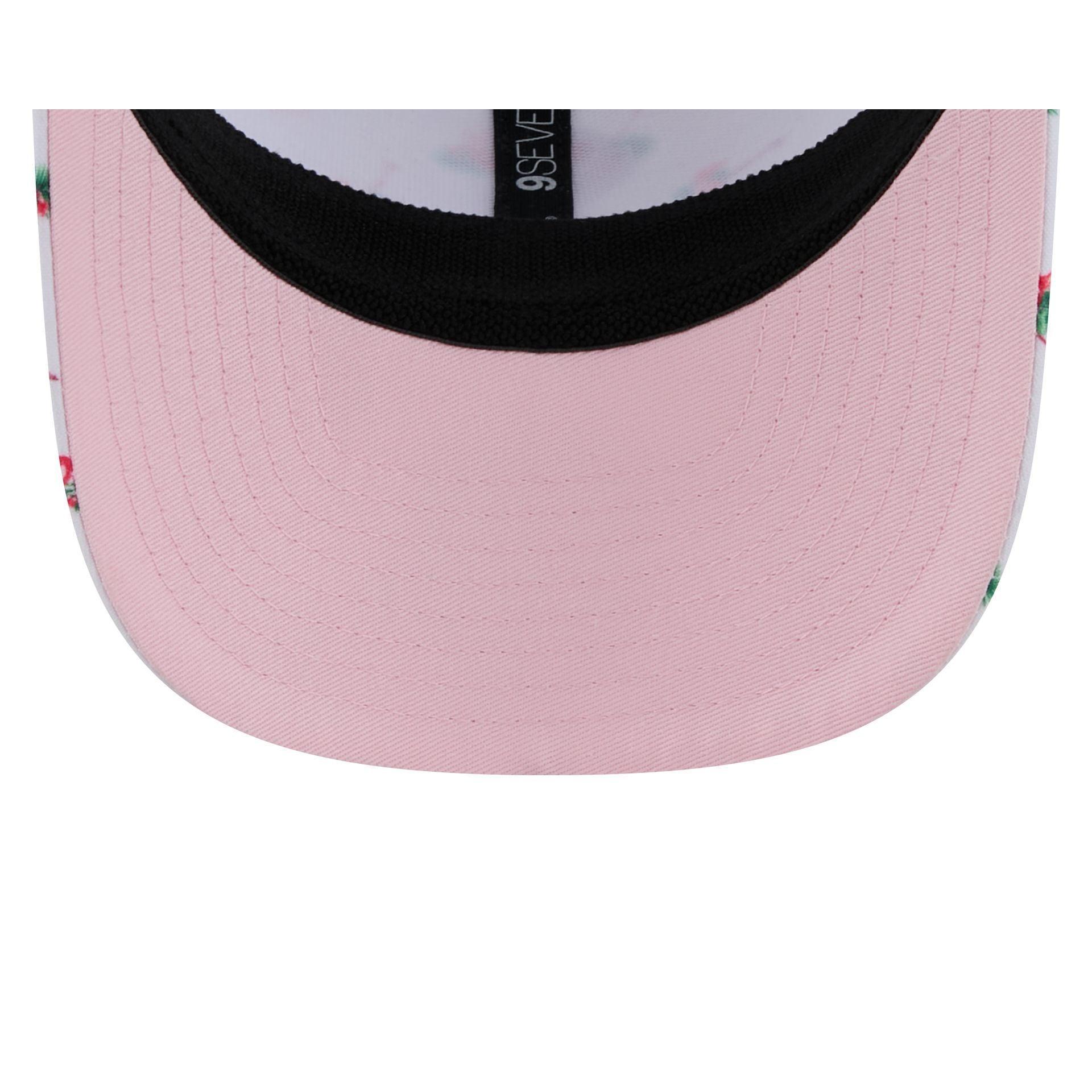 Chicago White Sox Pattern 9SEVENTY Trucker Hat Male Product Image