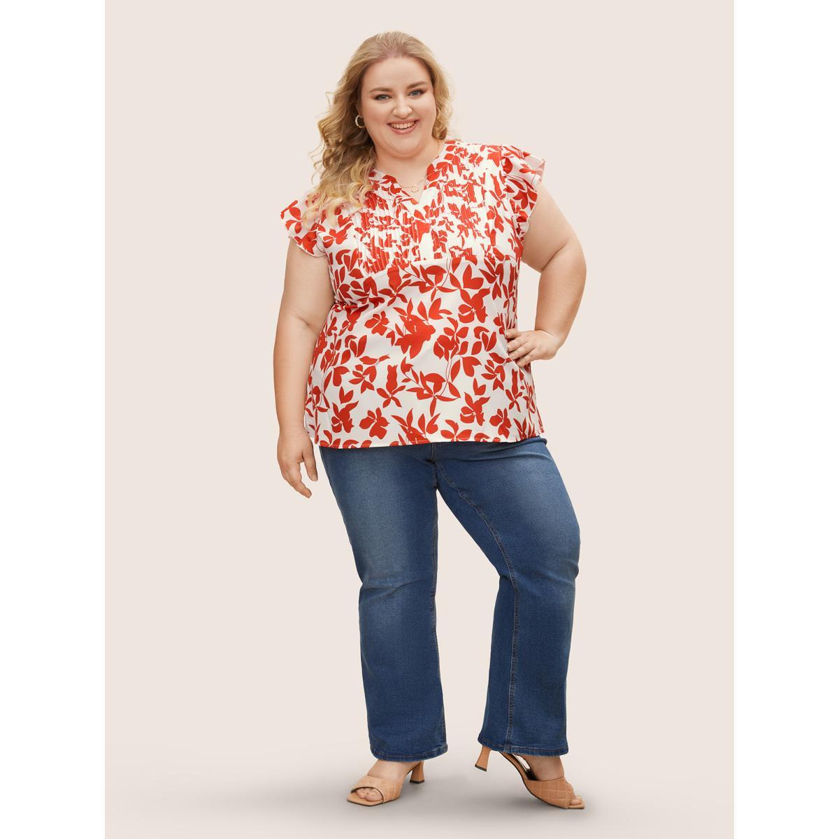 Plus Size OrangeRed Silhouette Floral Print Notched Collar Pleated Blouse Women Resort Cap Sleeve Notched collar Vacation Blouses BloomChic 28/5X Product Image