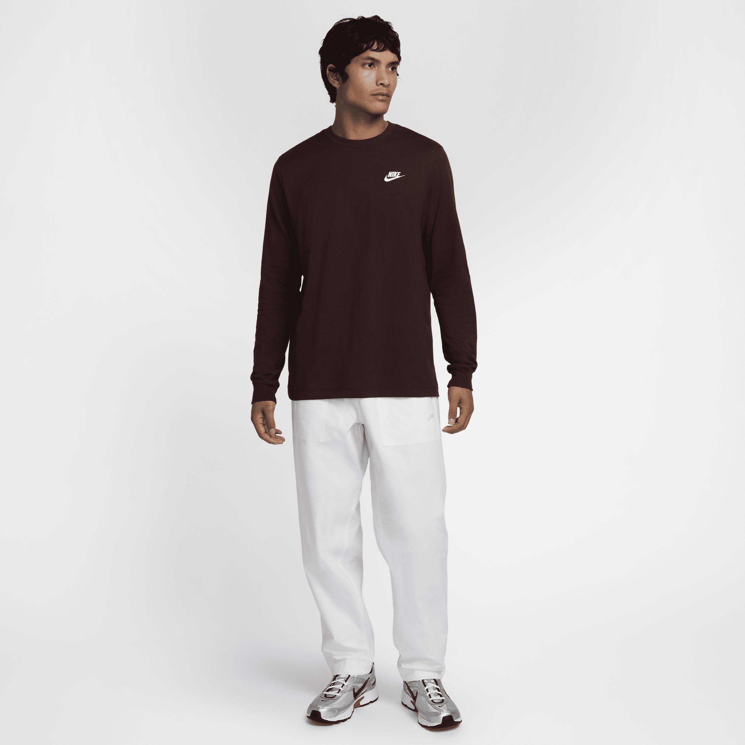 Nike Sportswear Club Men's Long-Sleeve T-Shirt Product Image